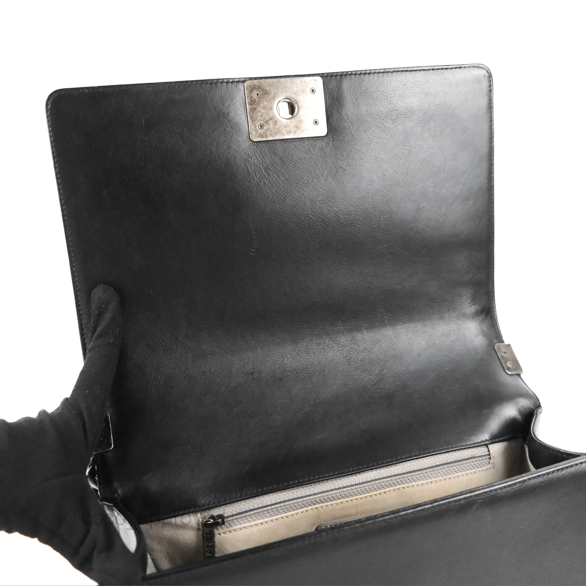 Chanel Quilted New Medium Boy Black Calfskin Ruthenium Hardware