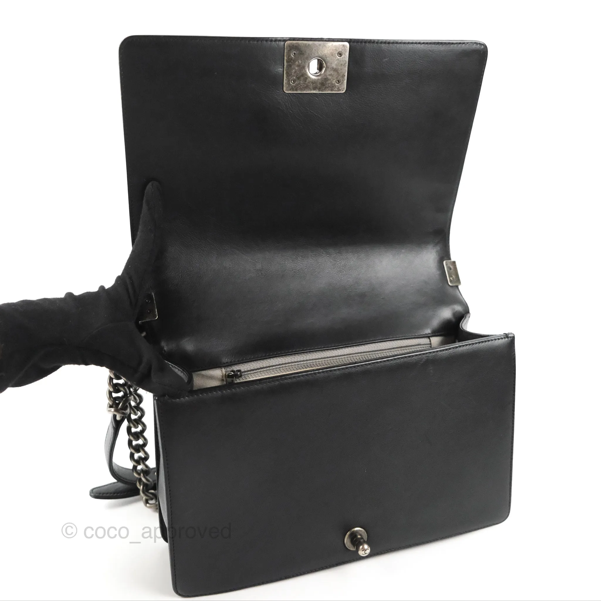 Chanel Quilted New Medium Boy Black Calfskin Ruthenium Hardware