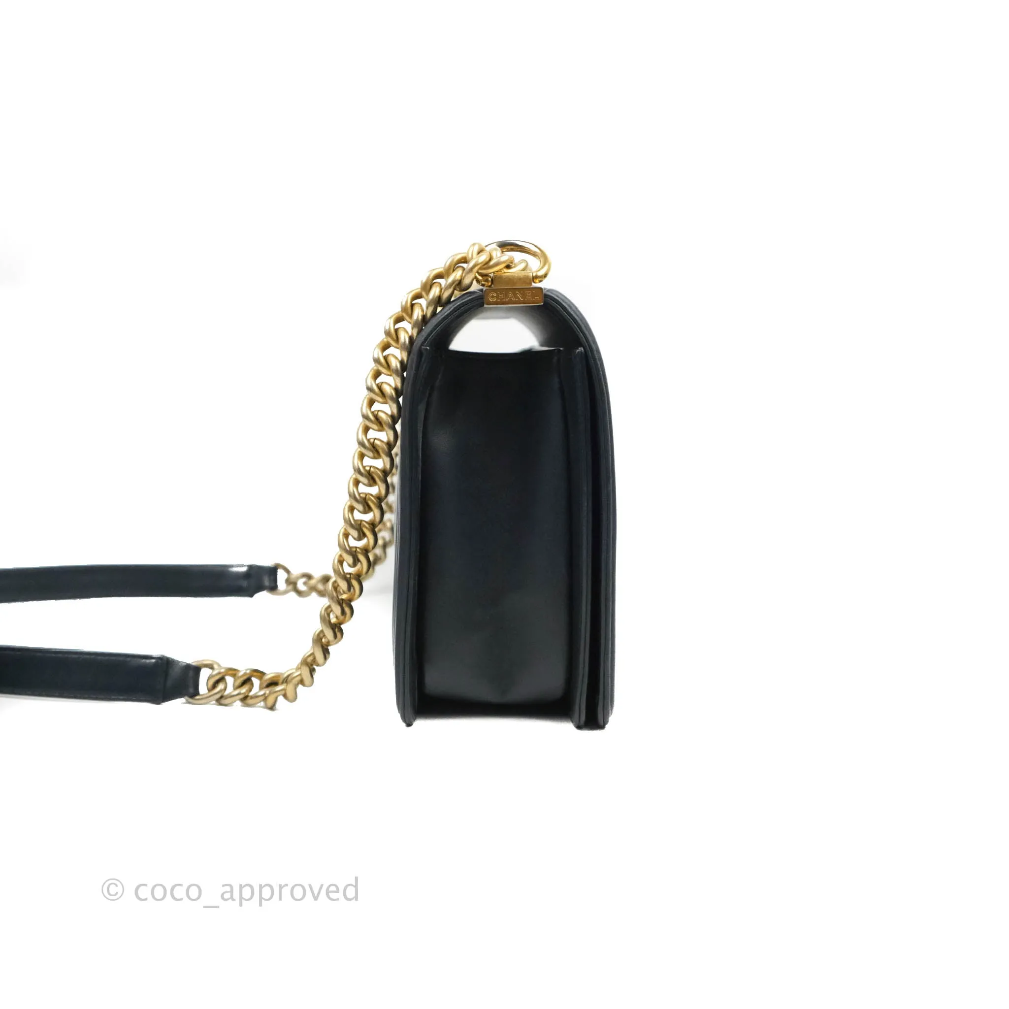 Chanel Quilted New Medium Boy Navy Lambskin Aged Gold Hardware