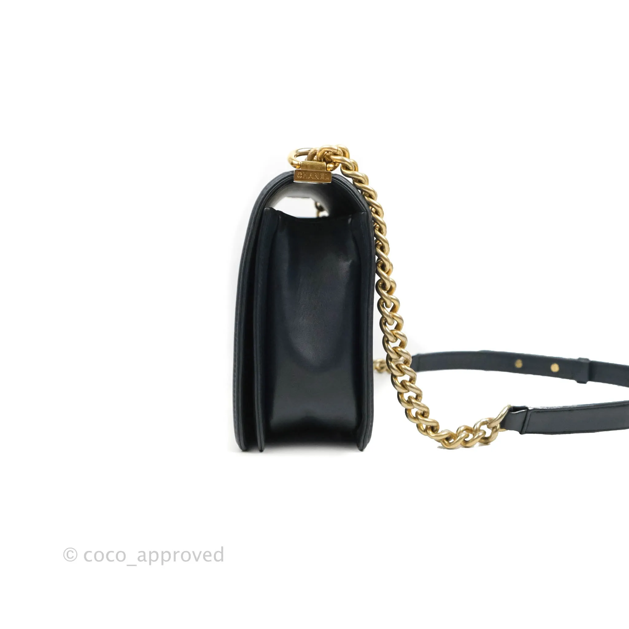Chanel Quilted New Medium Boy Navy Lambskin Aged Gold Hardware