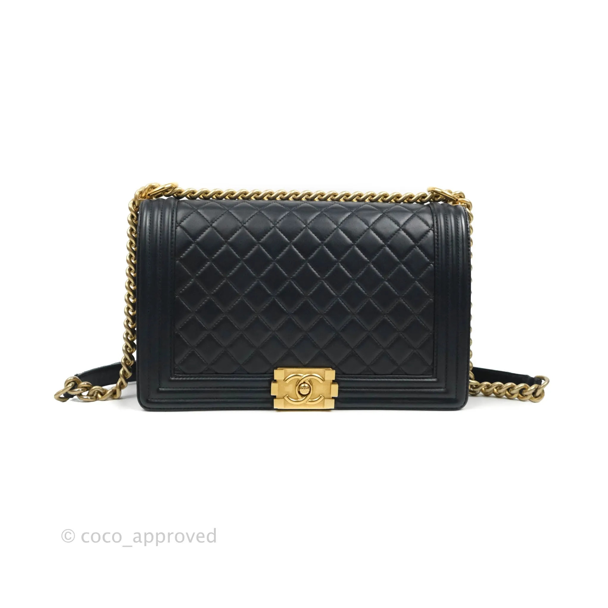 Chanel Quilted New Medium Boy Navy Lambskin Aged Gold Hardware