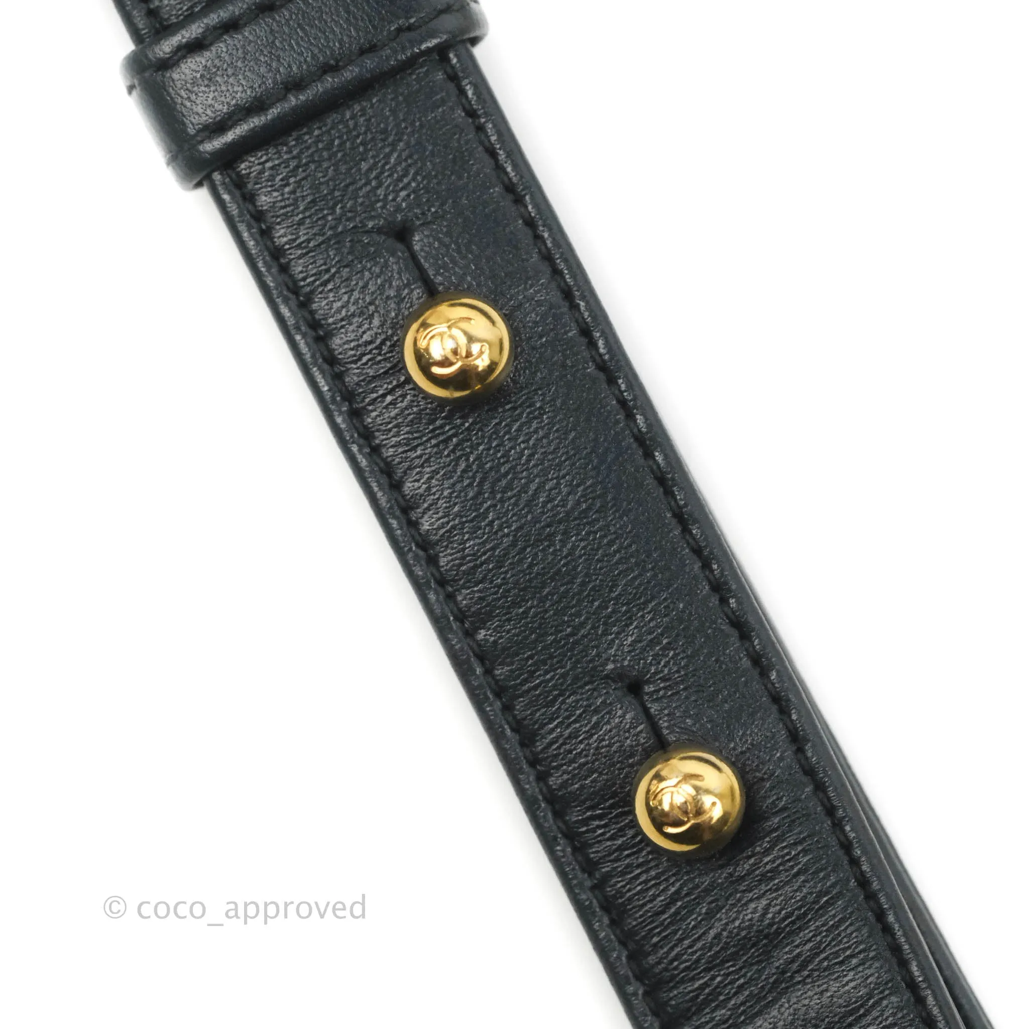 Chanel Quilted New Medium Boy Navy Lambskin Aged Gold Hardware