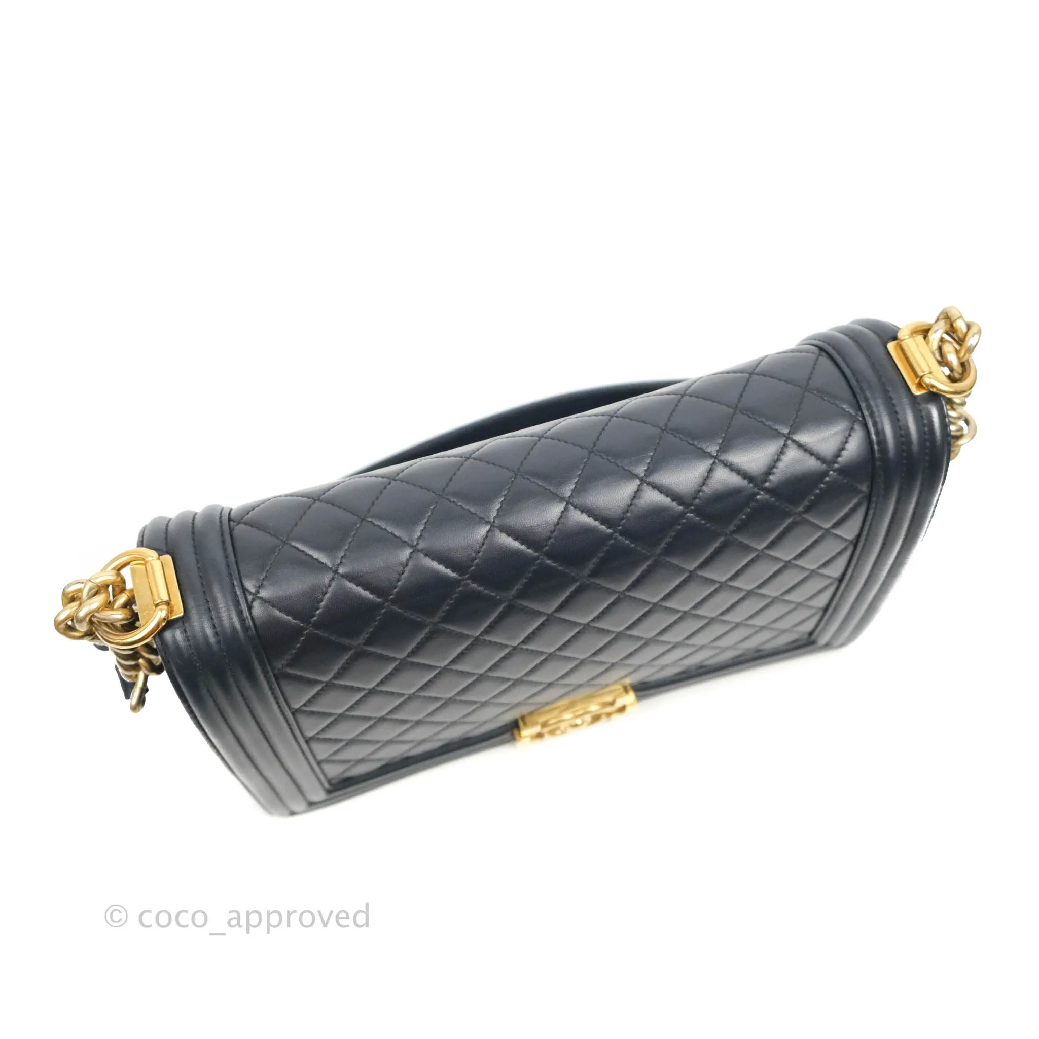 Chanel Quilted New Medium Boy Navy Lambskin Aged Gold Hardware