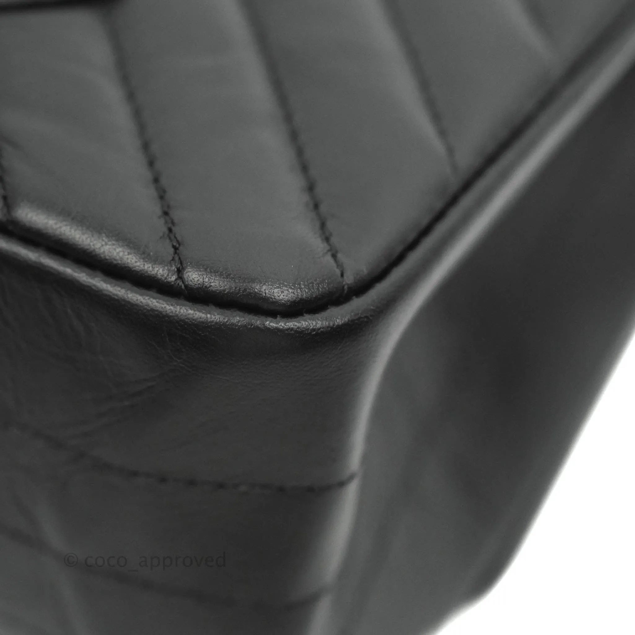Chanel Reissue 225 Chevron Aged Calfskin So Black