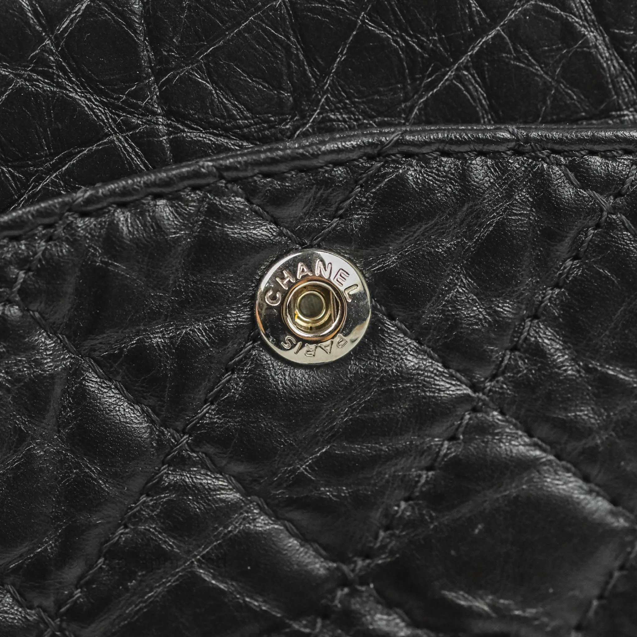 Chanel Reissue 225 Quilted Aged Calfskin So Black