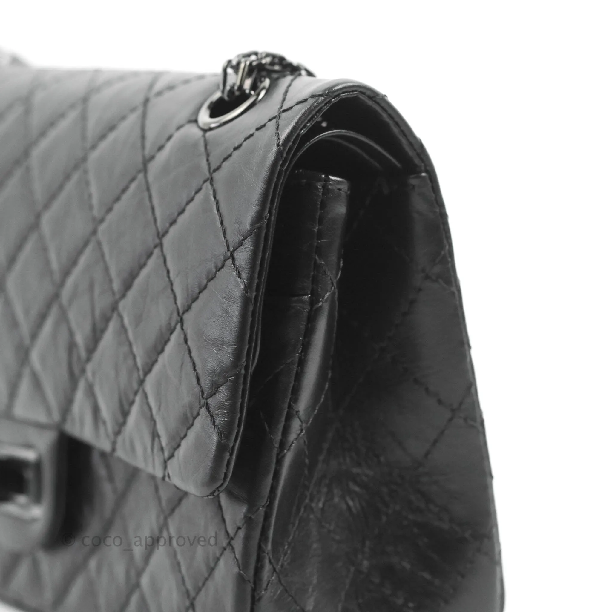 Chanel Reissue 225 Quilted Aged Calfskin So Black