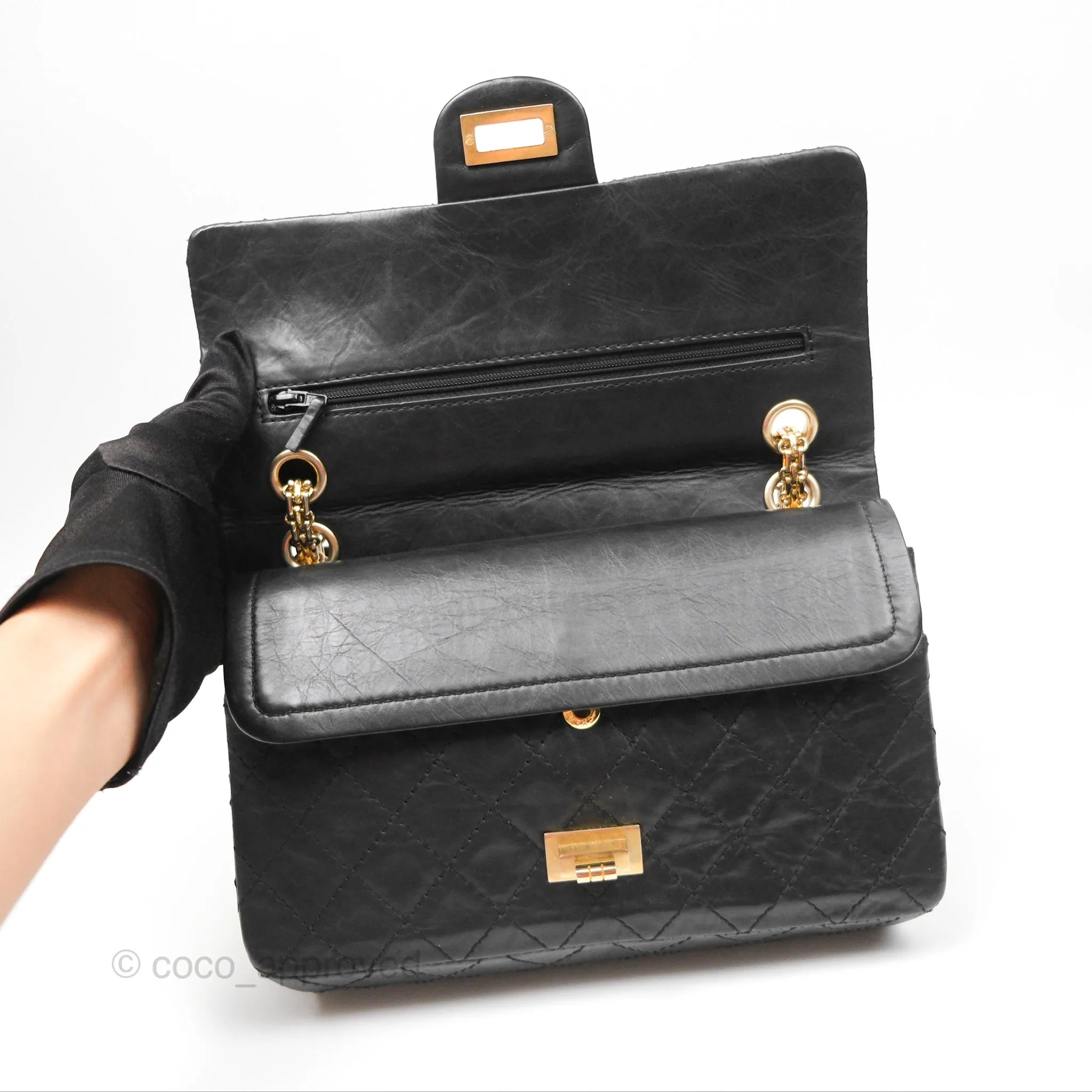 Chanel Reissue 225 Quilted Black Aged Calfskin Aged Gold Hardware