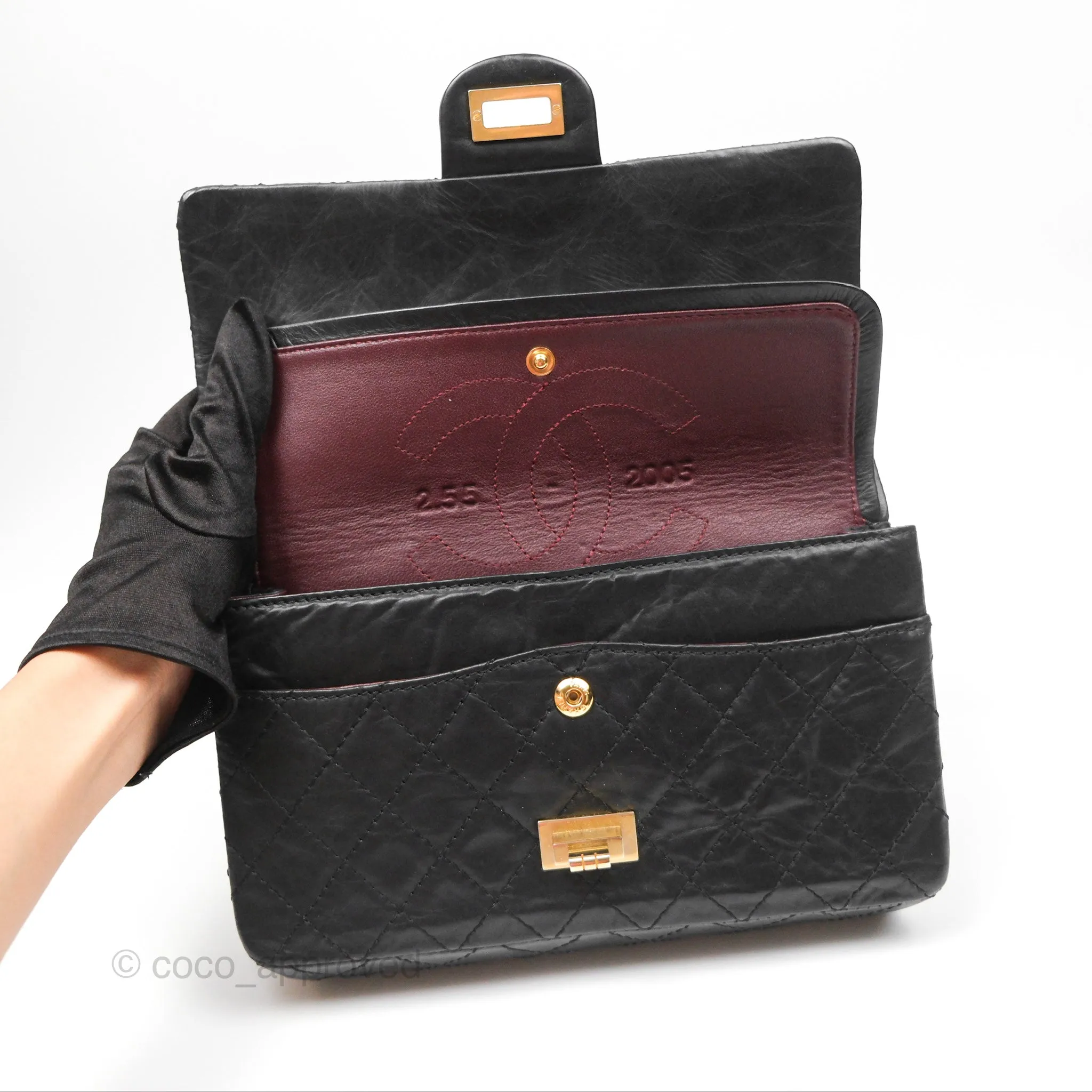 Chanel Reissue 225 Quilted Black Aged Calfskin Aged Gold Hardware