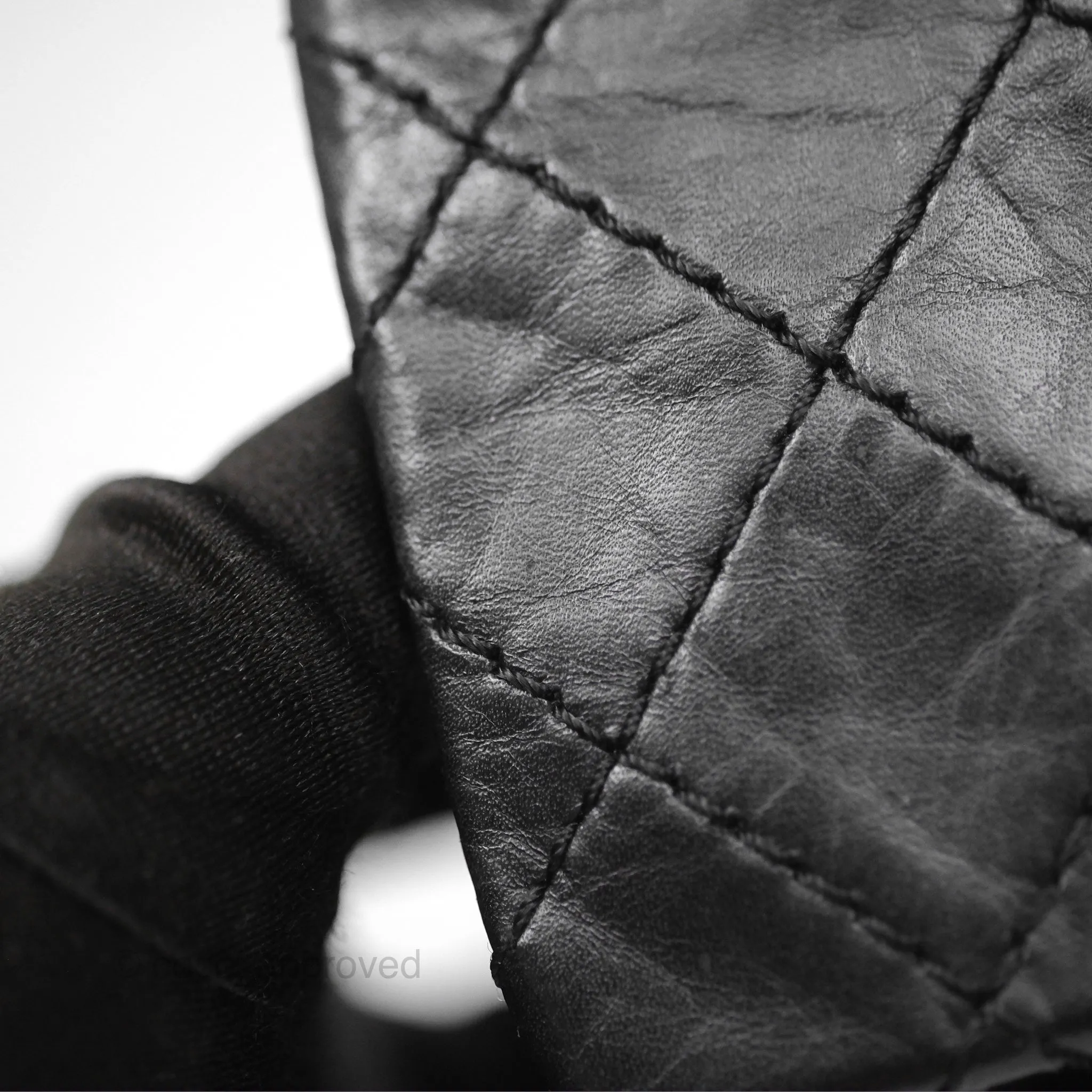 Chanel Reissue 225 Quilted Black Aged Calfskin Aged Gold Hardware