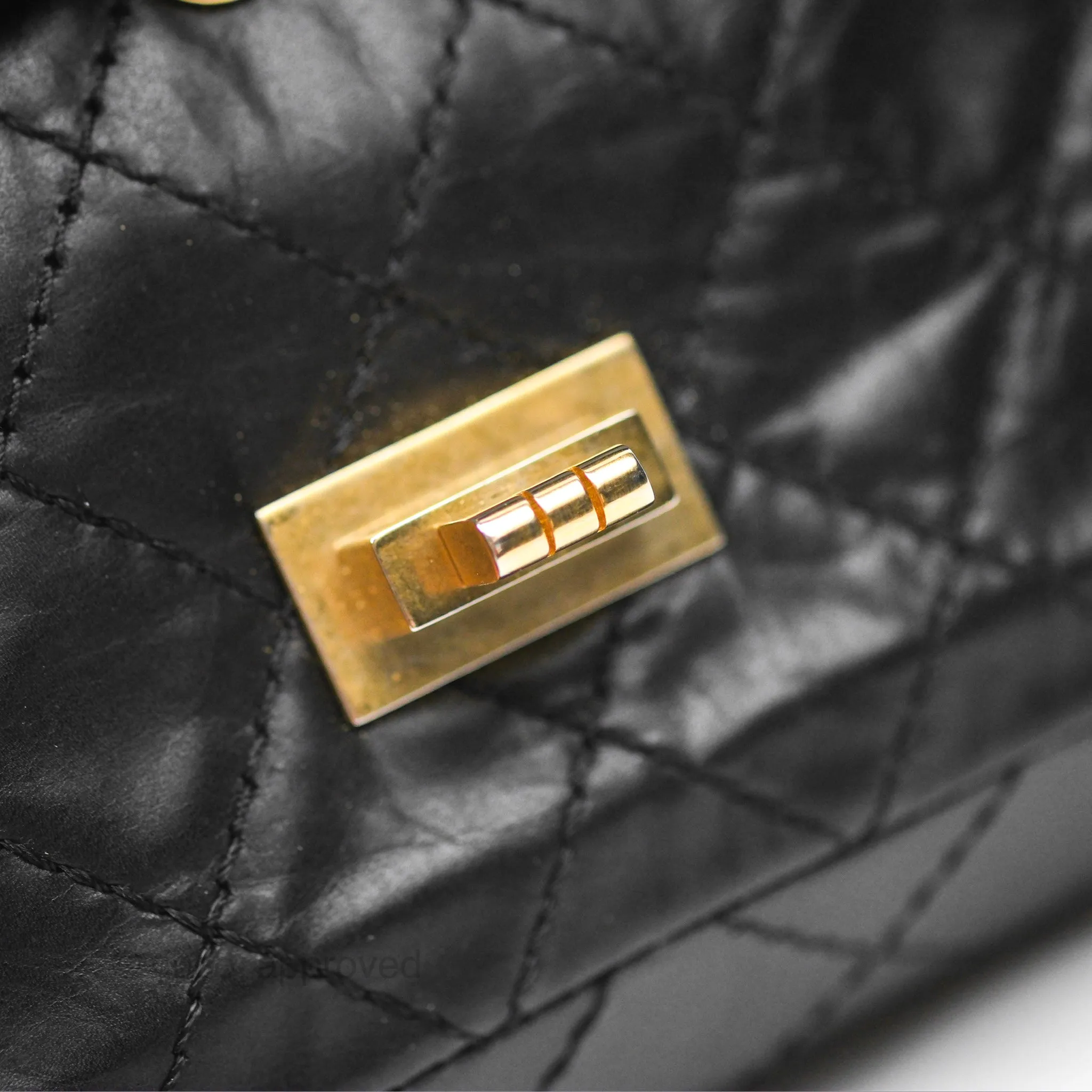 Chanel Reissue 225 Quilted Black Aged Calfskin Aged Gold Hardware