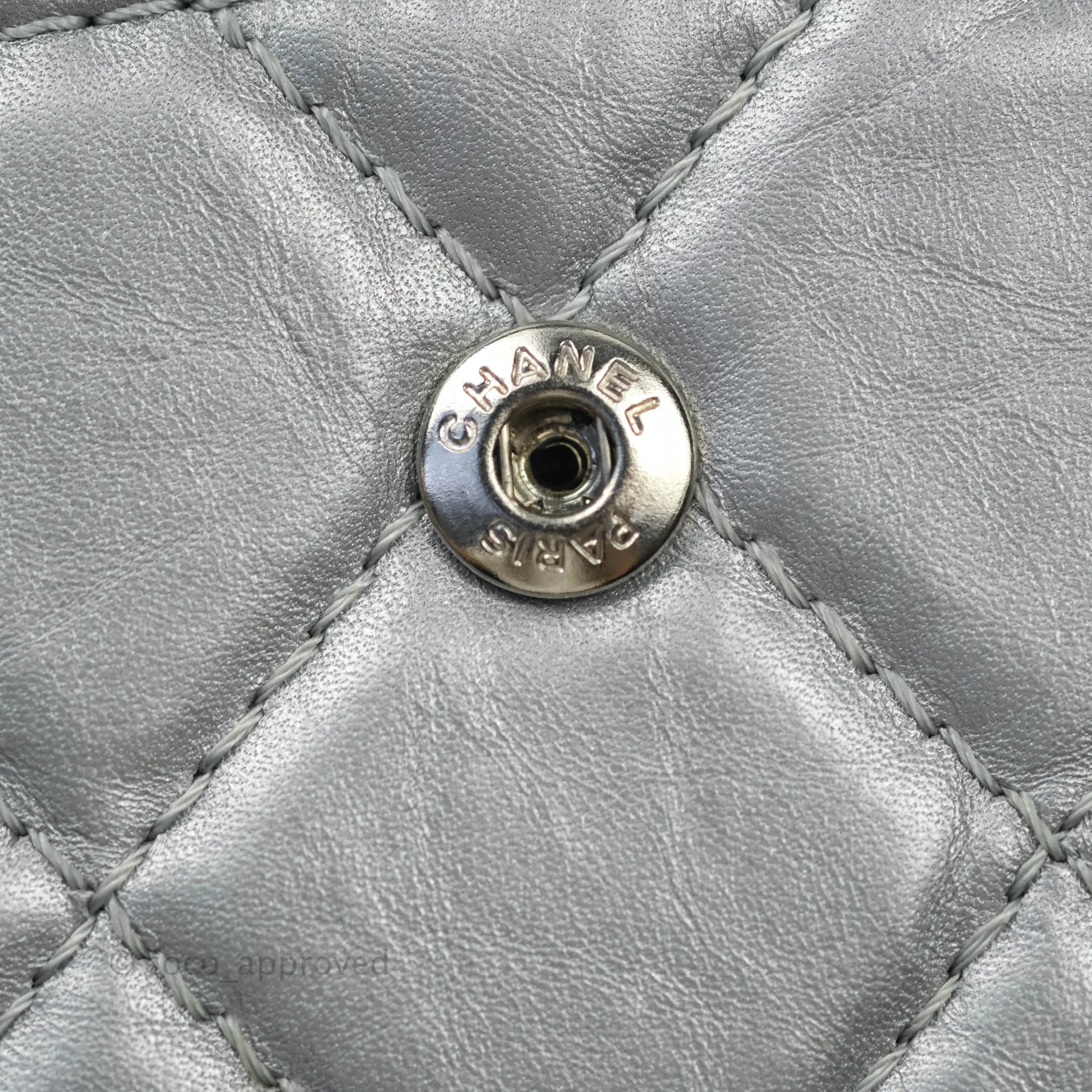 Chanel Reissue 227 Quilted Aged Calfskin Silver Ruthenium Hardware