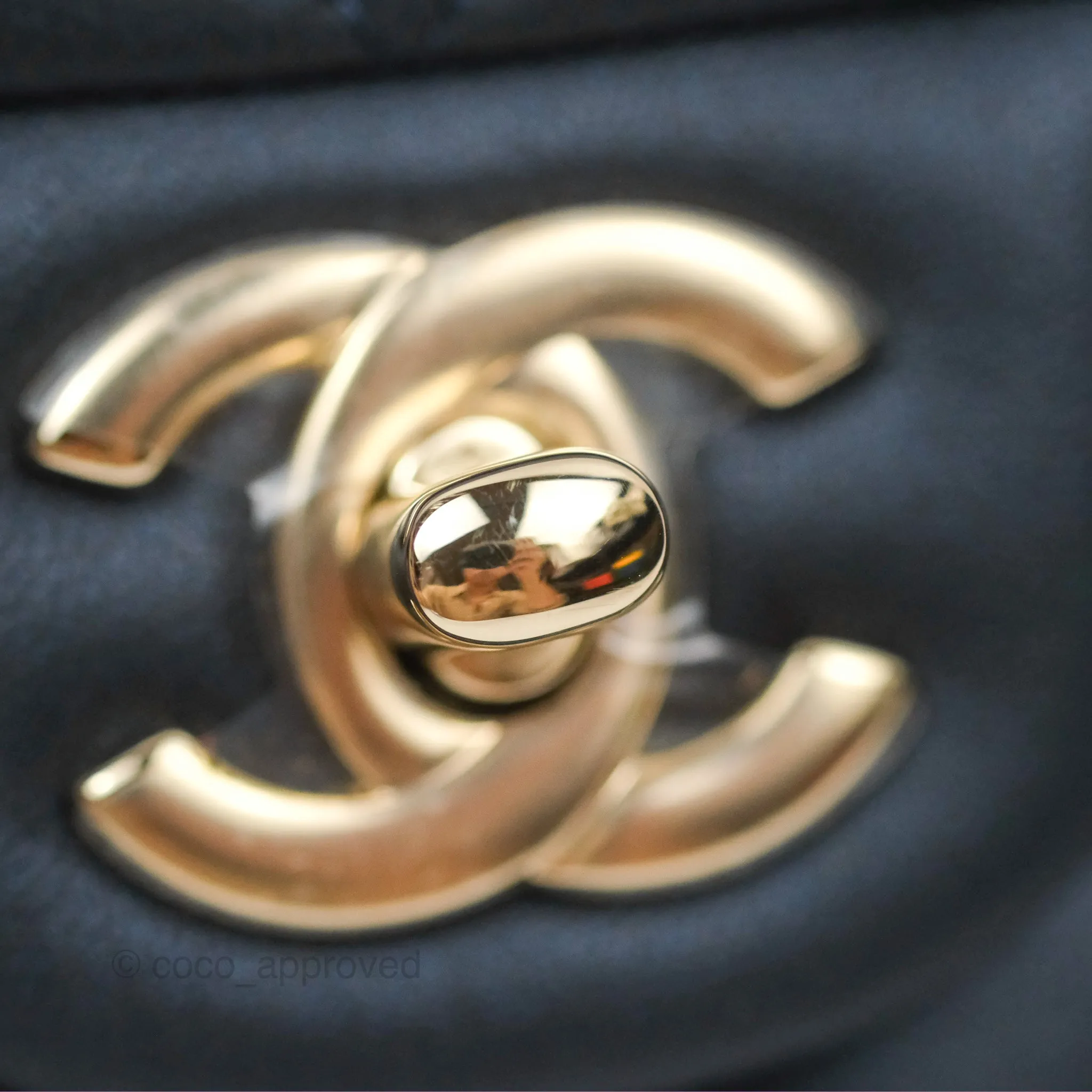 Chanel Top Handle Mini Rectangular Flap Bag Iridescent Navy Lambskin Gold Hardware