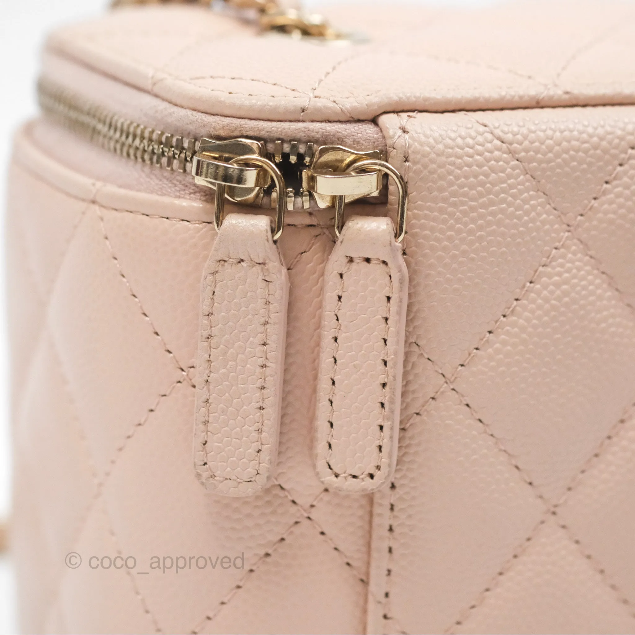 Chanel Vanity Rectangular With Chain Pink Caviar Gold Hardware