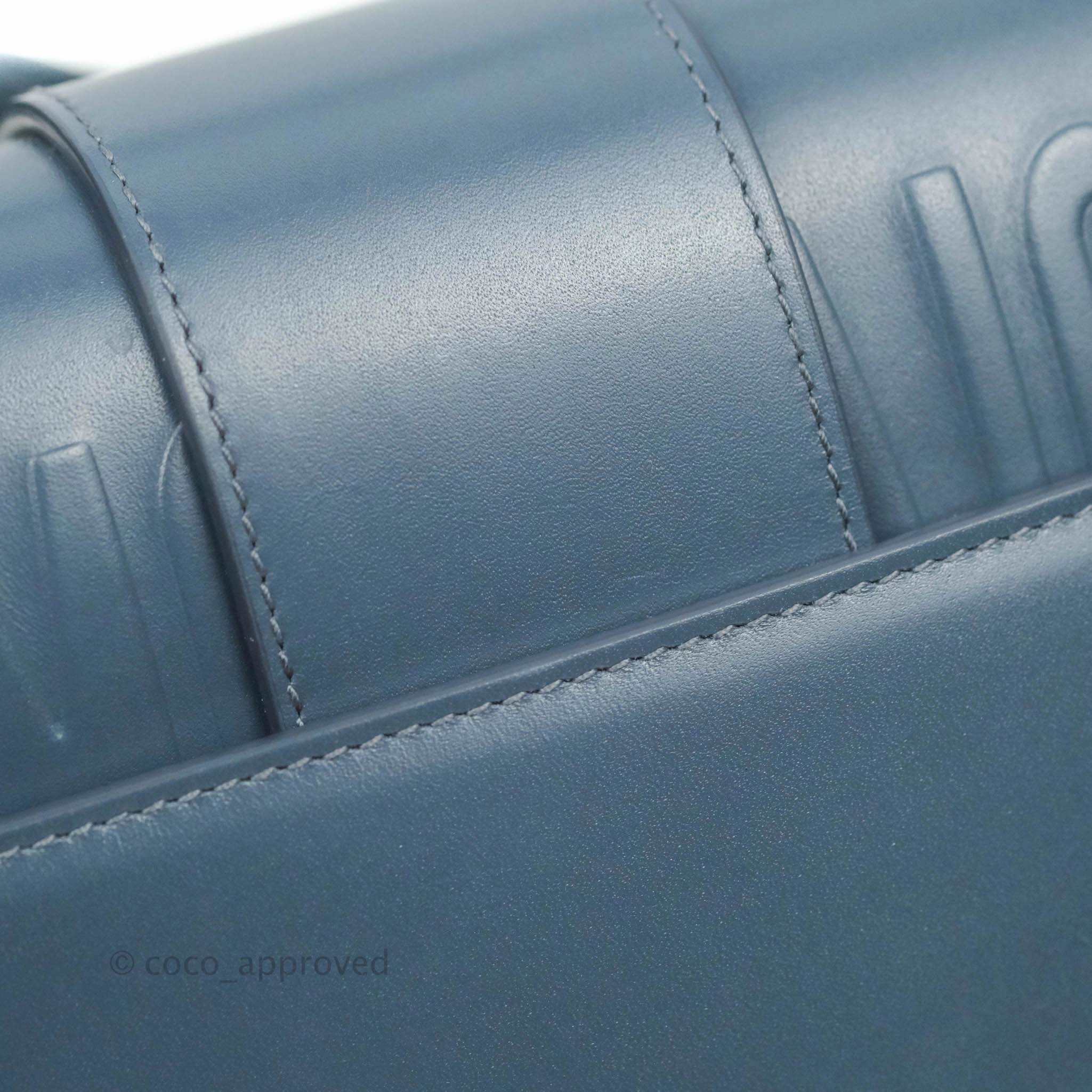 Christian Dior 30 Montaigne Bag Blue Calfskin Gold Hardware