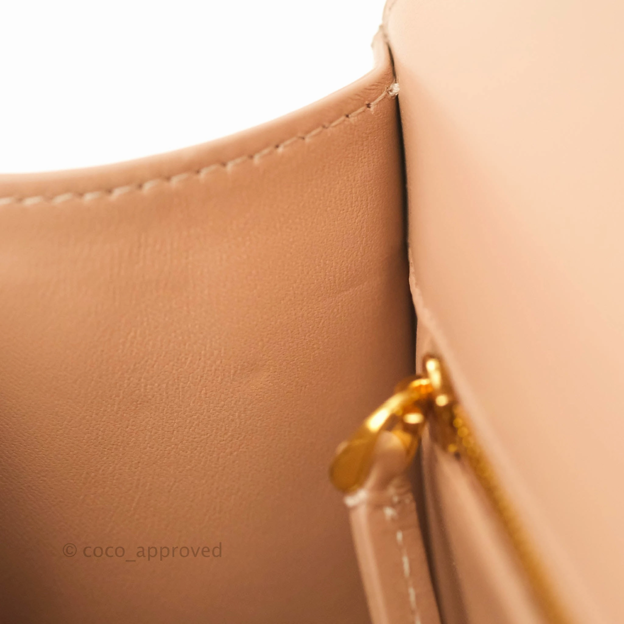 Christian Dior 30 Montaigne Bag Rose Beige Calfskin Gold Hardware