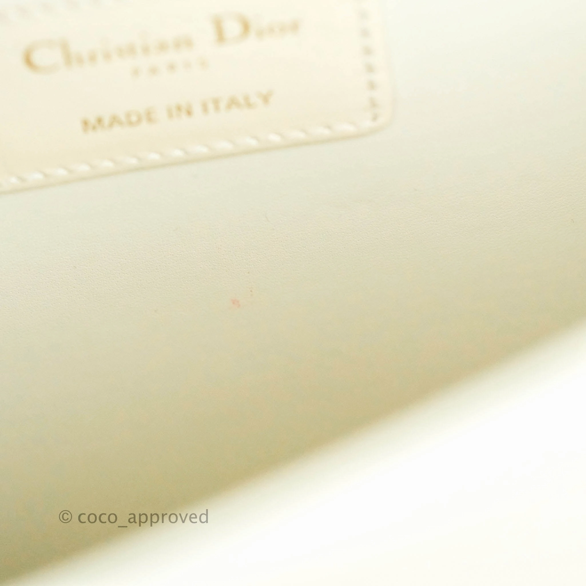 Christian Dior 30 Montaigne Bag White Calfskin Gold Hardware