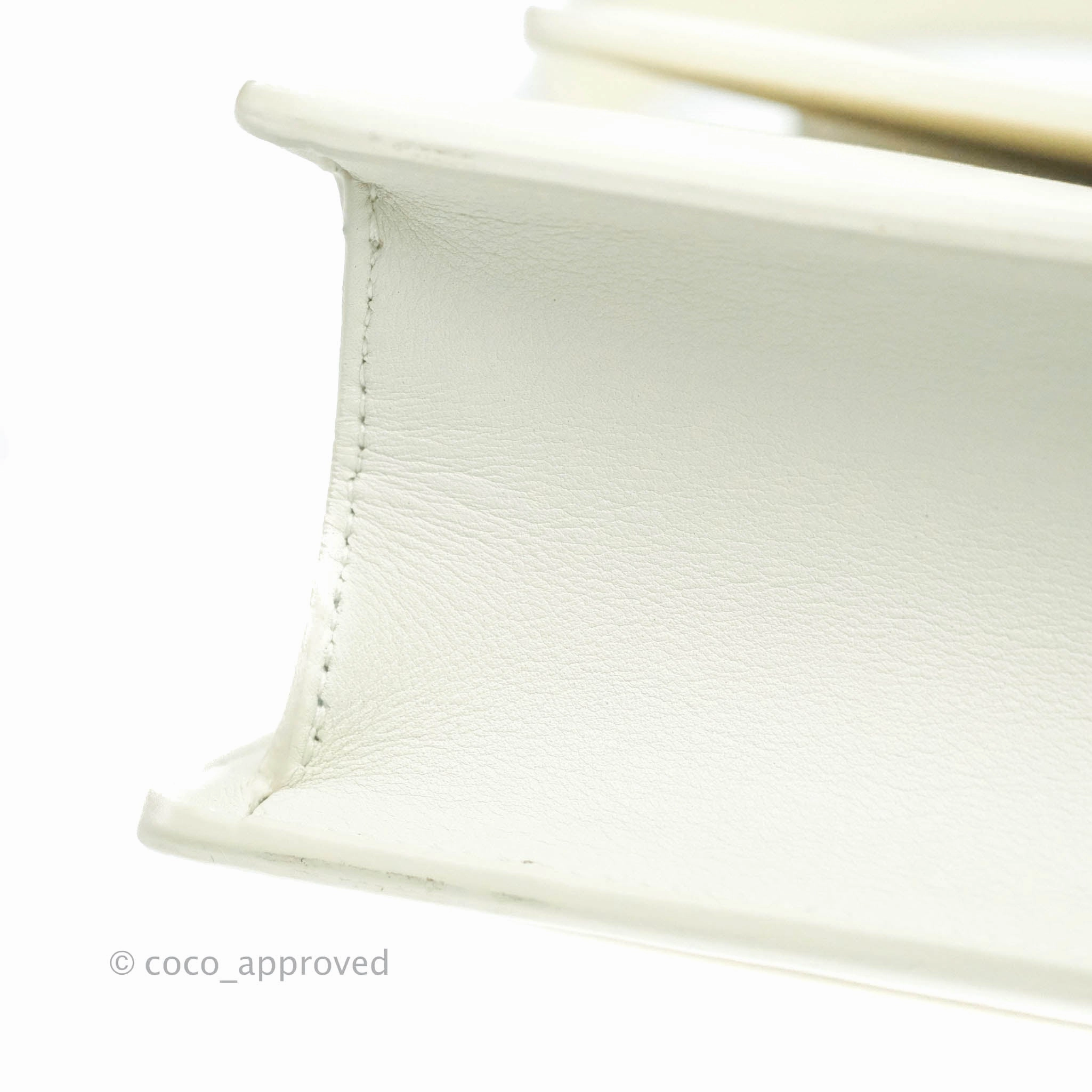 Christian Dior 30 Montaigne Bag White Calfskin Gold Hardware