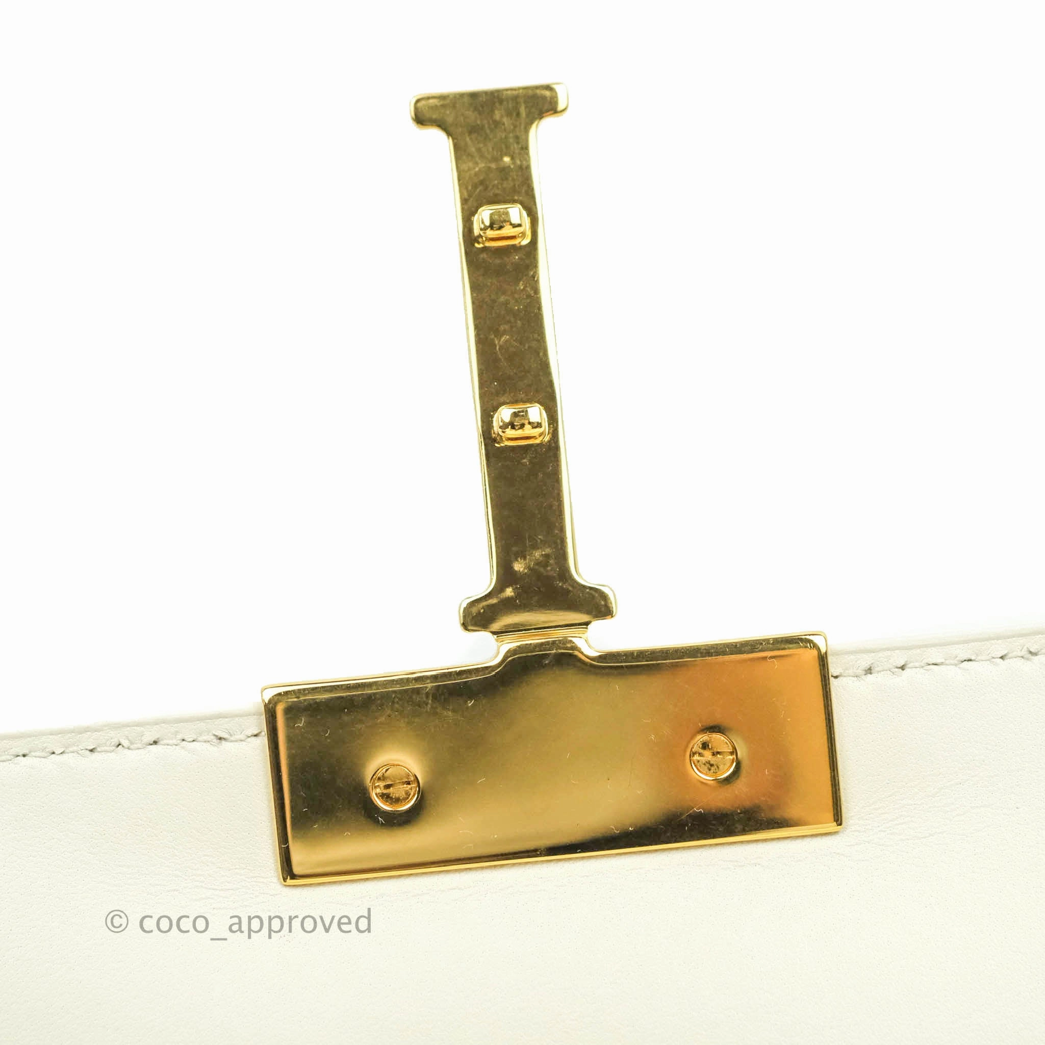 Christian Dior 30 Montaigne Bag White Calfskin Gold Hardware