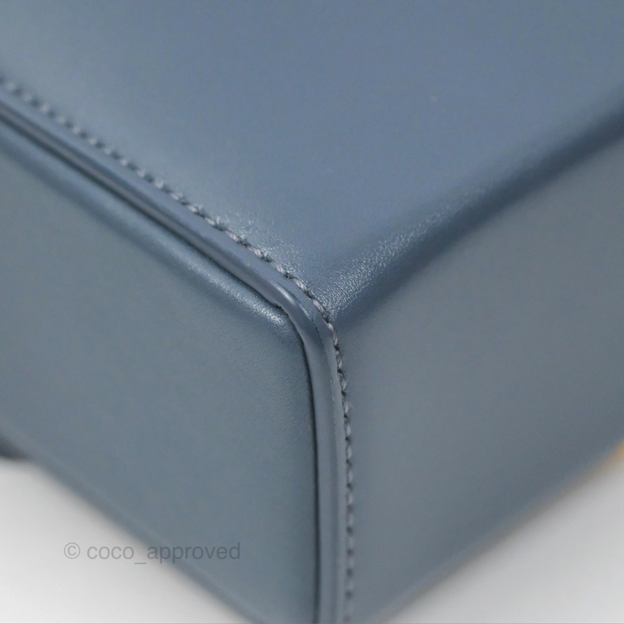 Christian Dior 30 Montaigne Box Bag Blue Calfskin