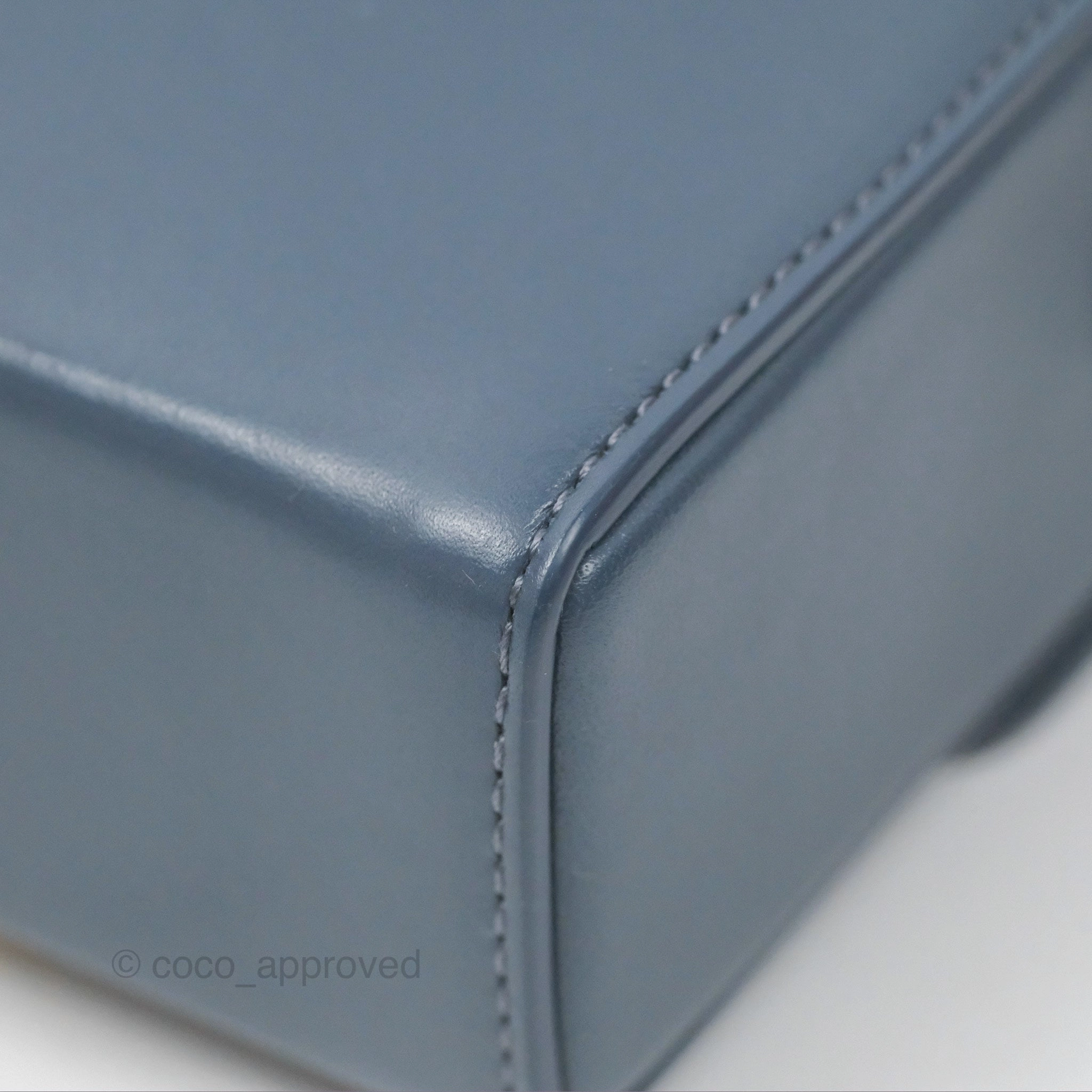 Christian Dior 30 Montaigne Box Bag Blue Calfskin