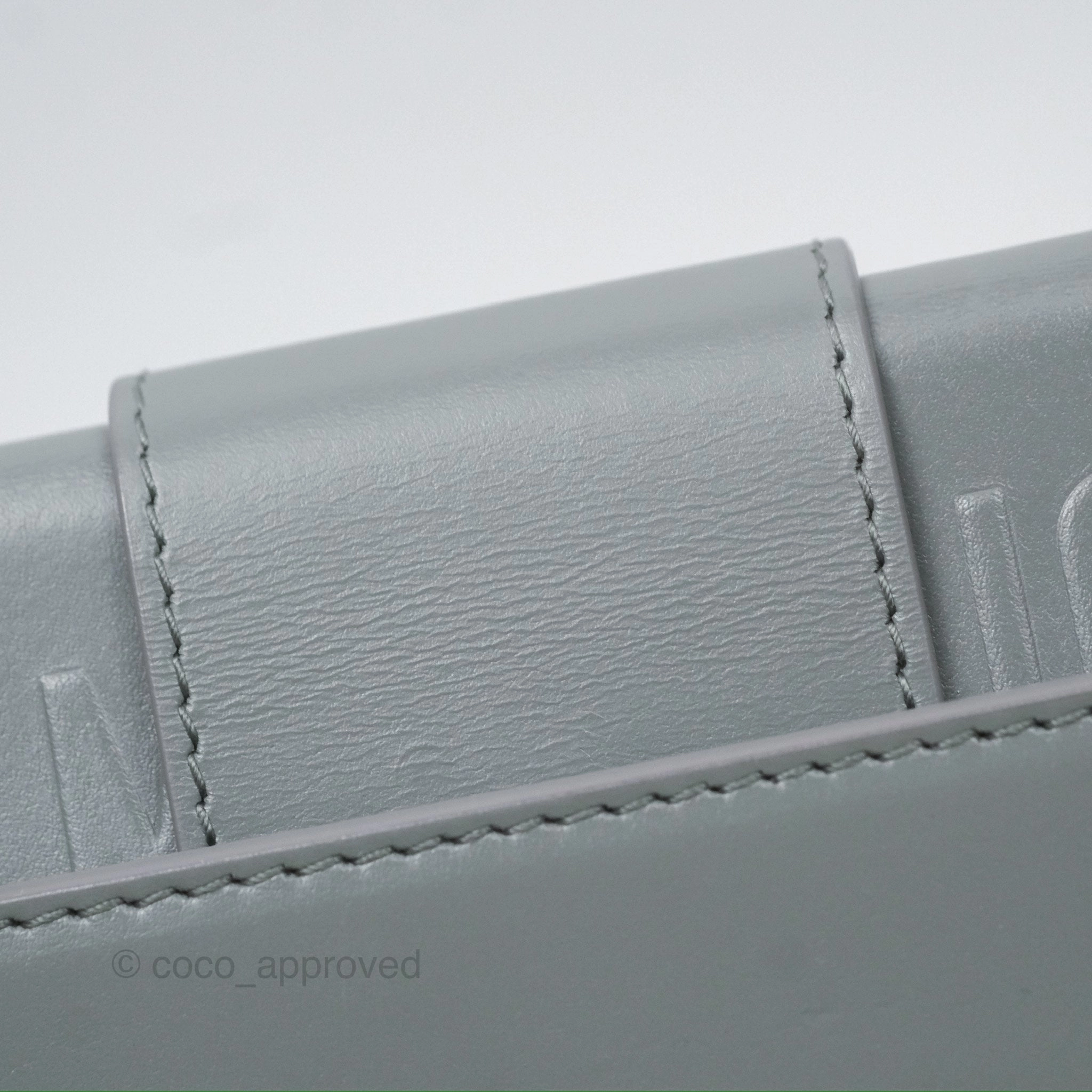 Christian Dior 30 Montaigne Box Bag Grey Calfskin