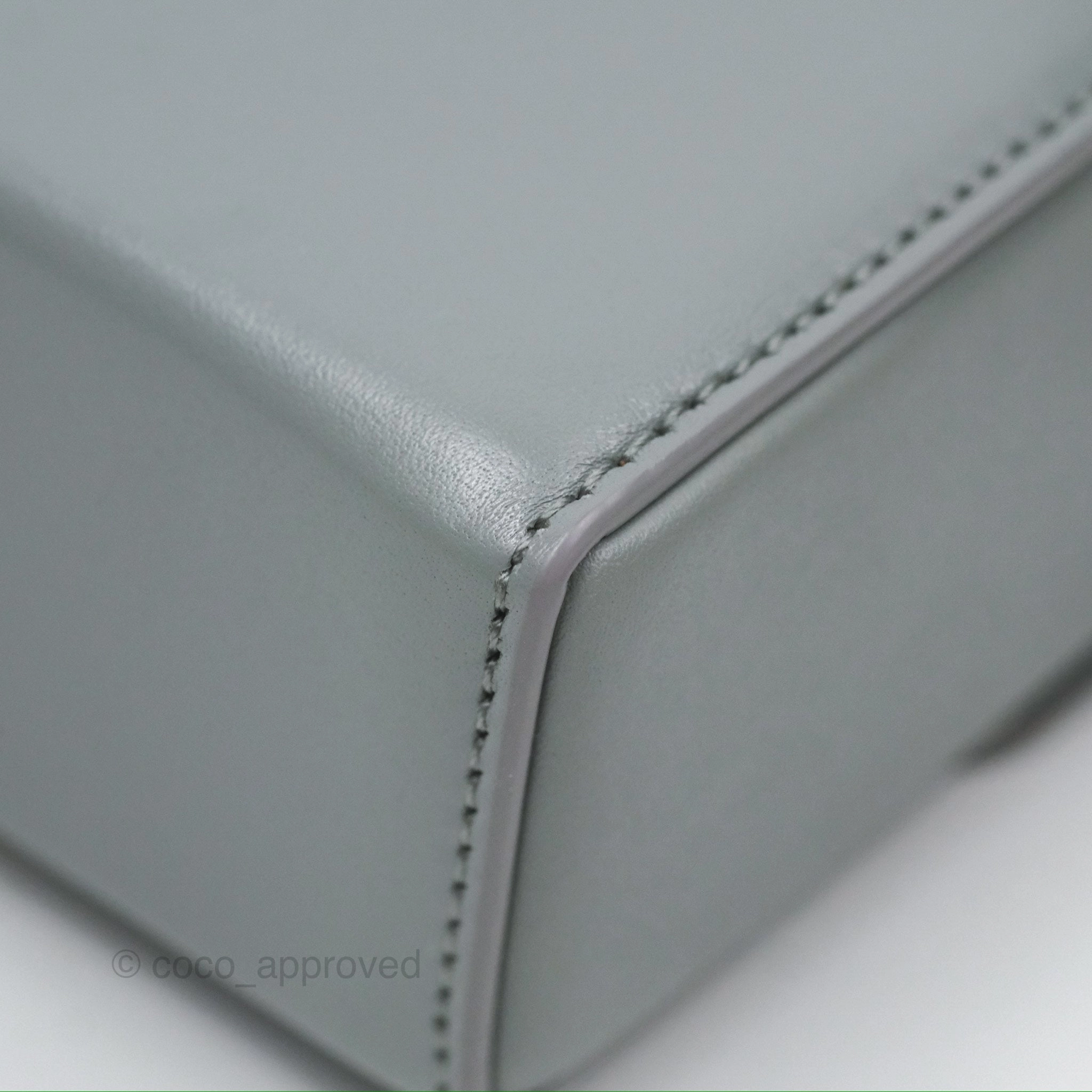 Christian Dior 30 Montaigne Box Bag Grey Calfskin