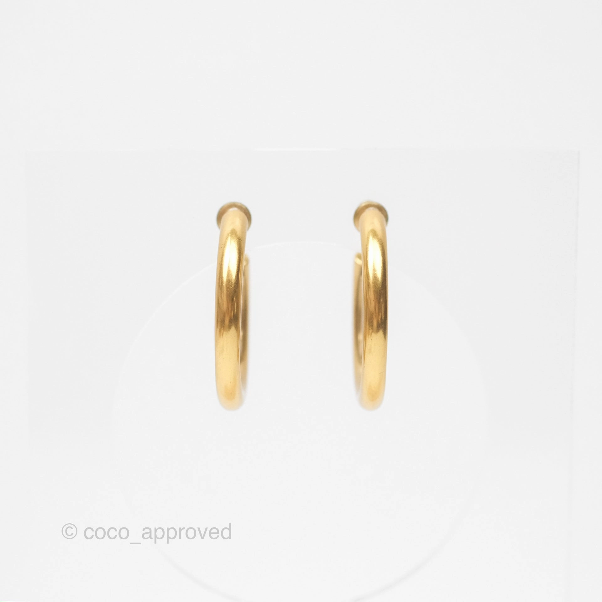 Christian Dior 30 Montaigne Hoop Earrings Gold Tone