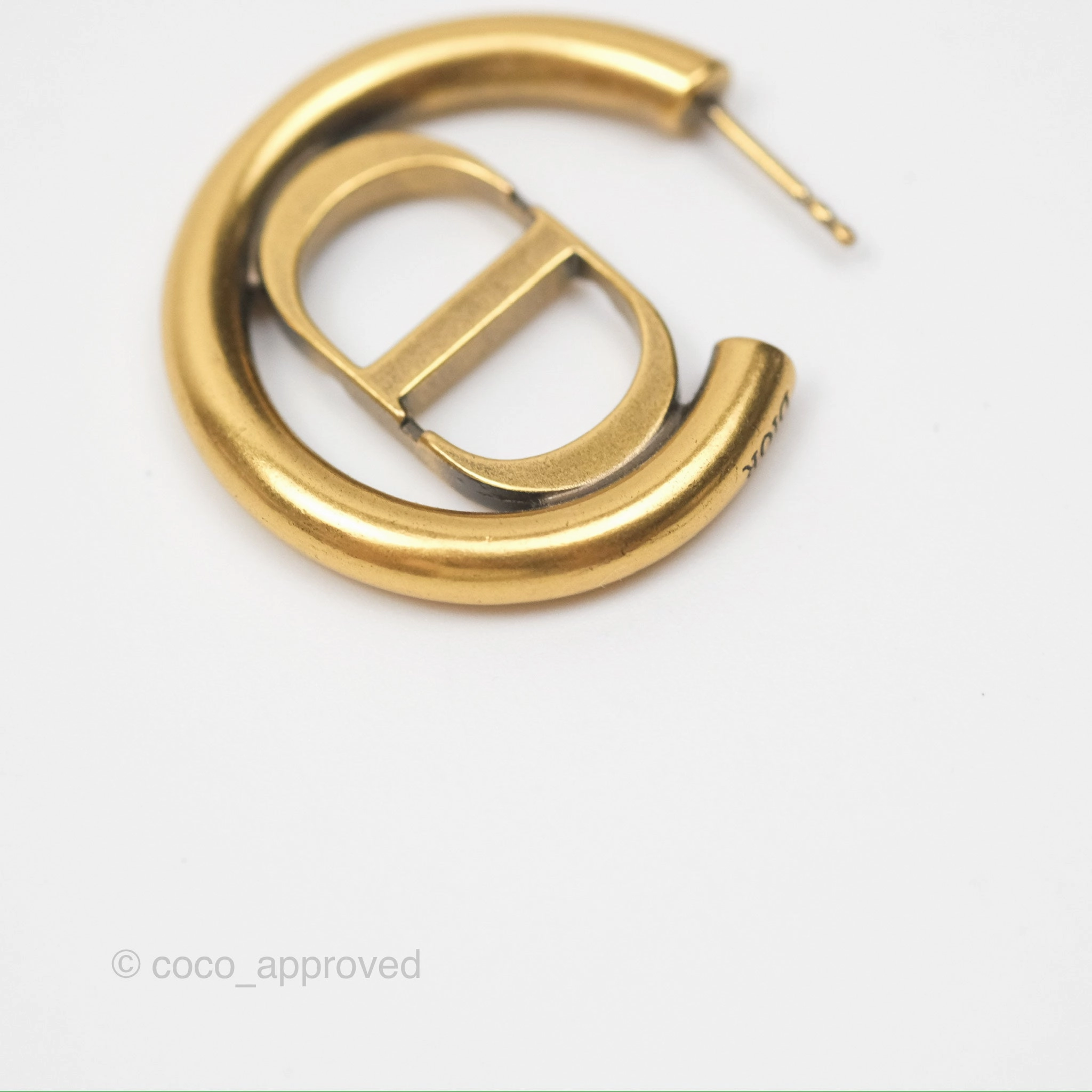 Christian Dior 30 Montaigne Hoop Earrings Gold Tone