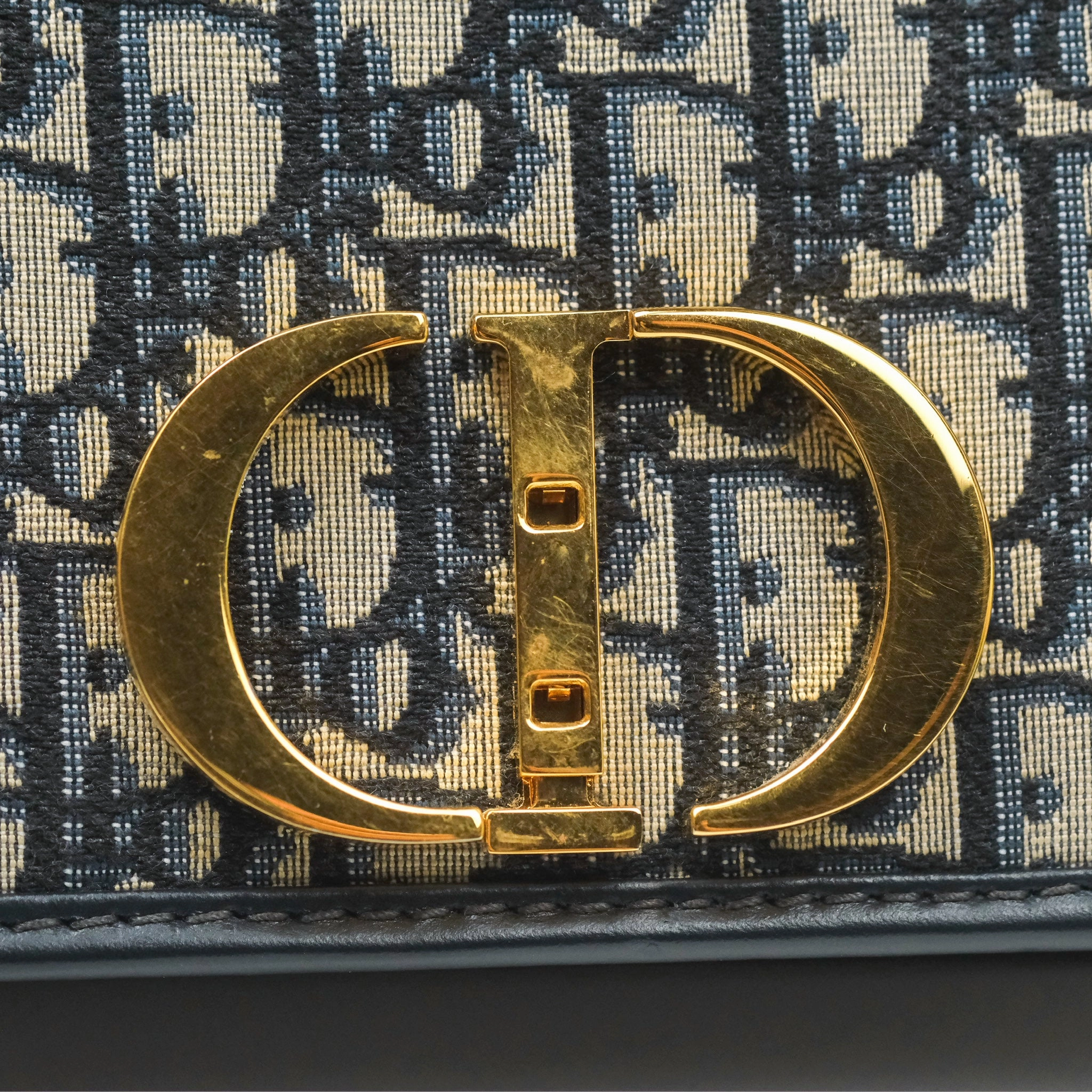 Christian Dior 30 Montaigne with Chain Blue Dior Oblique Jacquard