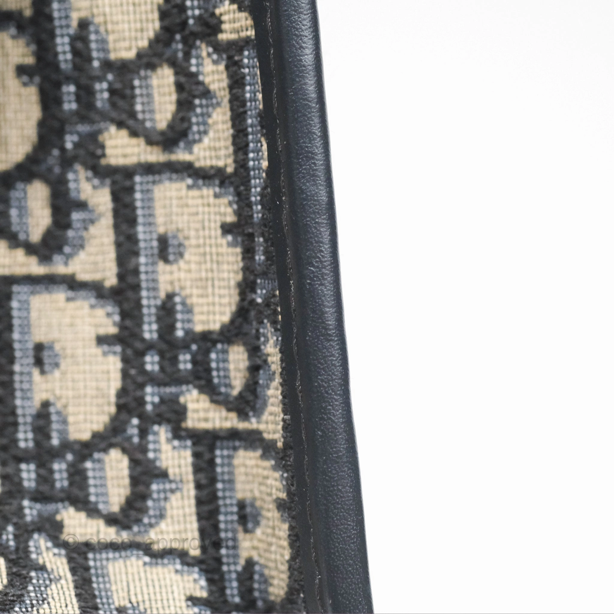 Christian Dior 30 Montaigne with Chain Blue Dior Oblique Jacquard