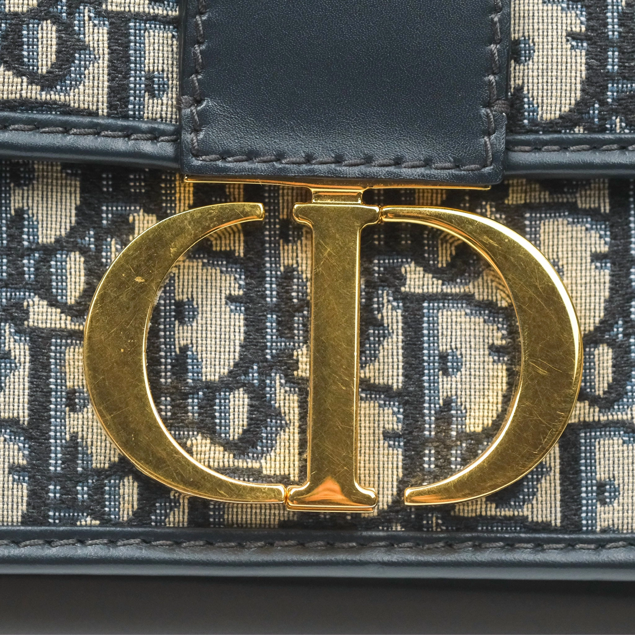 Christian Dior 30 Montaigne with Chain Blue Dior Oblique Jacquard