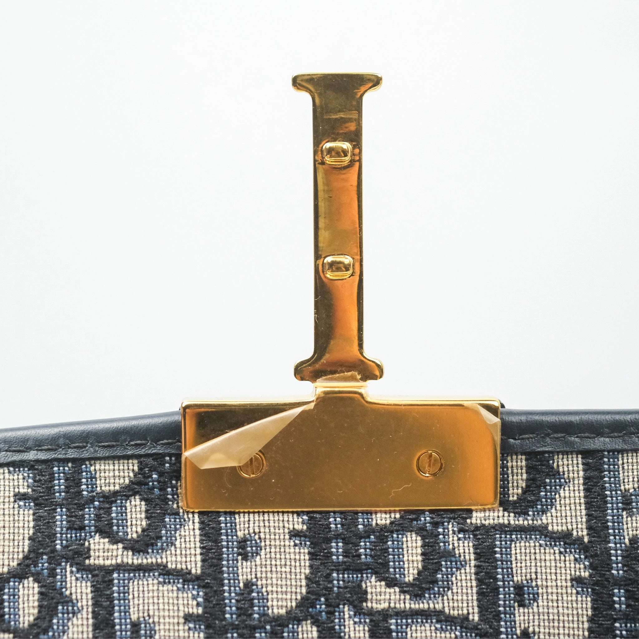 Christian Dior 30 Montaigne with Chain Blue Dior Oblique Jacquard