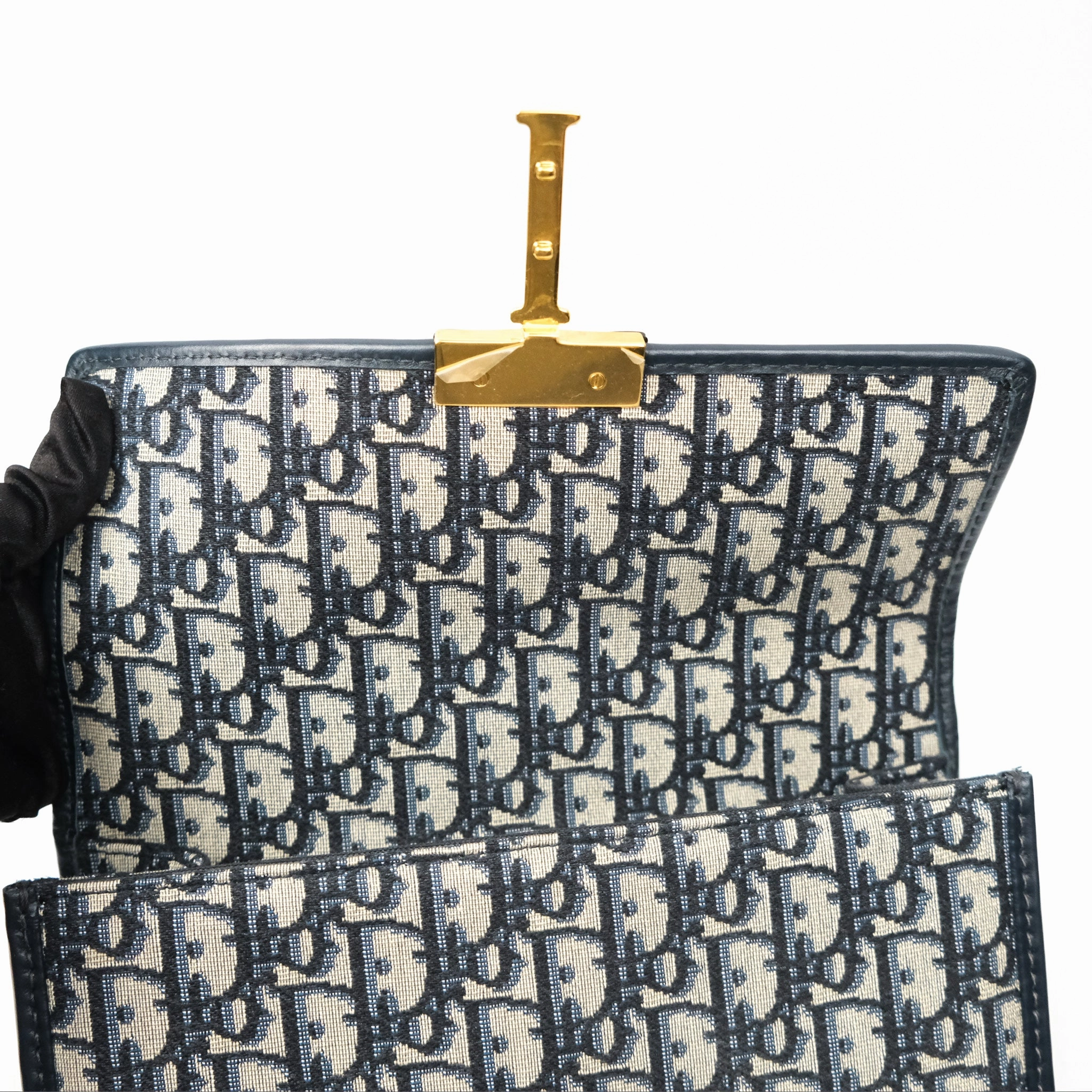 Christian Dior 30 Montaigne with Chain Blue Dior Oblique Jacquard