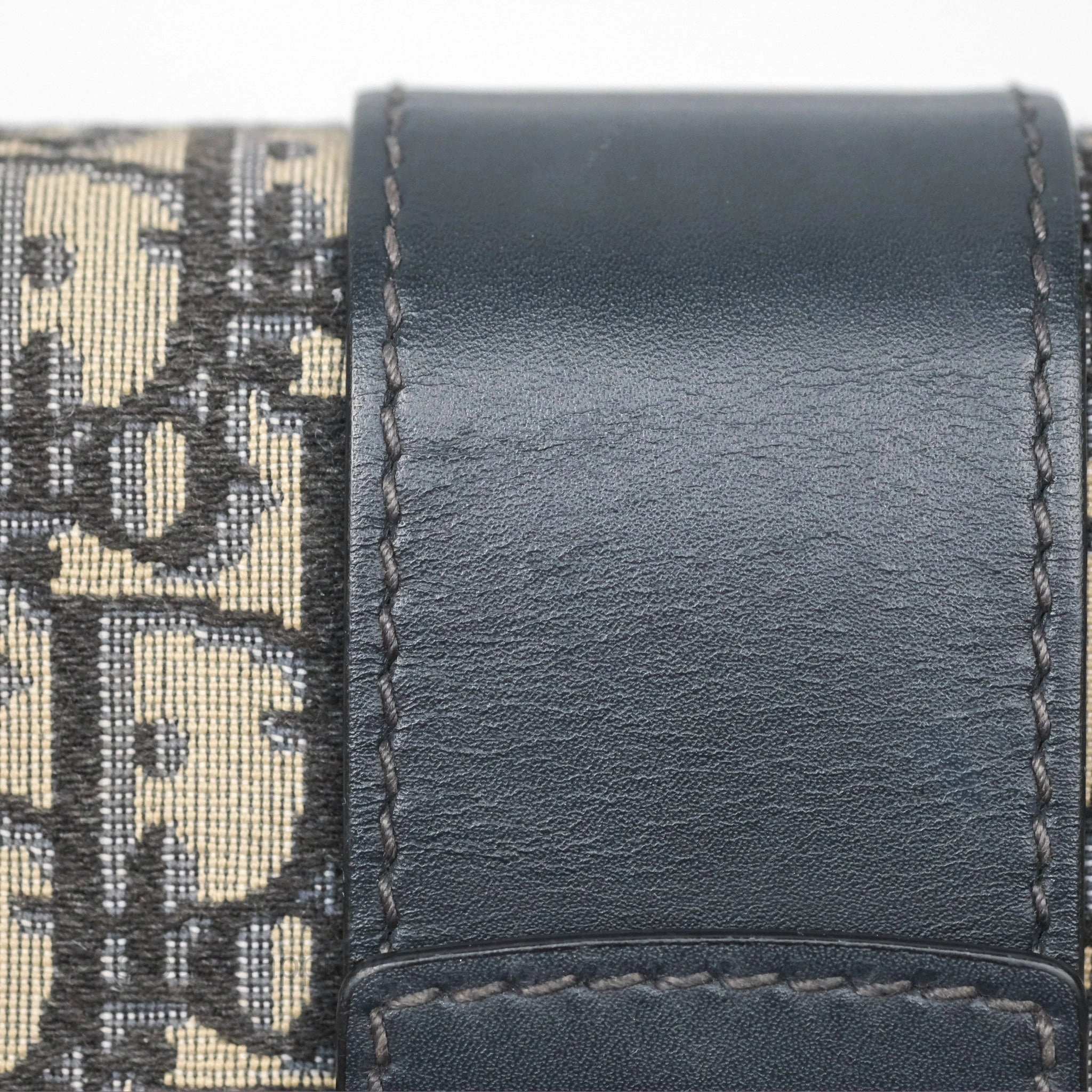 Christian Dior 30 Montaigne with Chain Blue Dior Oblique Jacquard