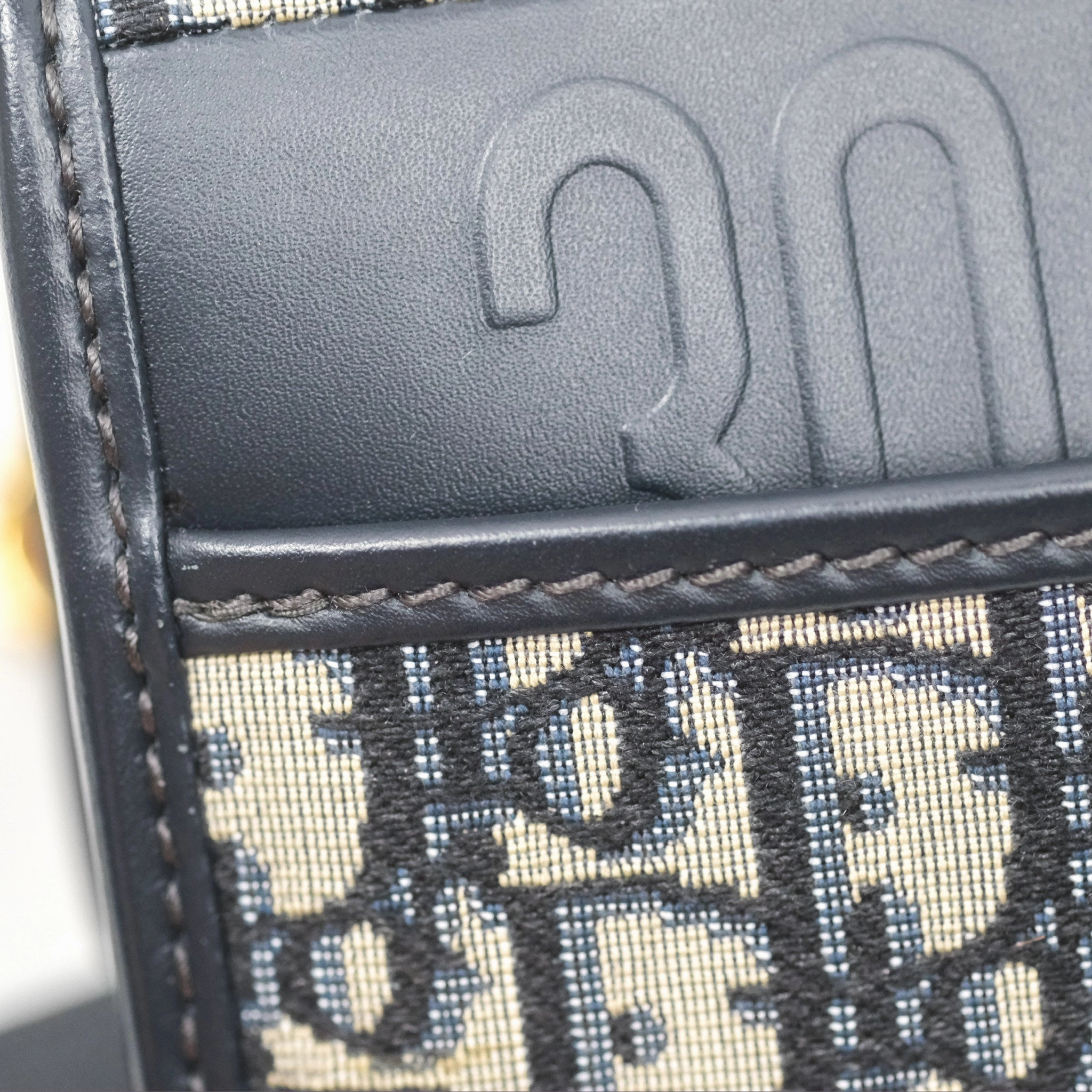 Christian Dior 30 Montaigne with Chain Blue Dior Oblique Jacquard