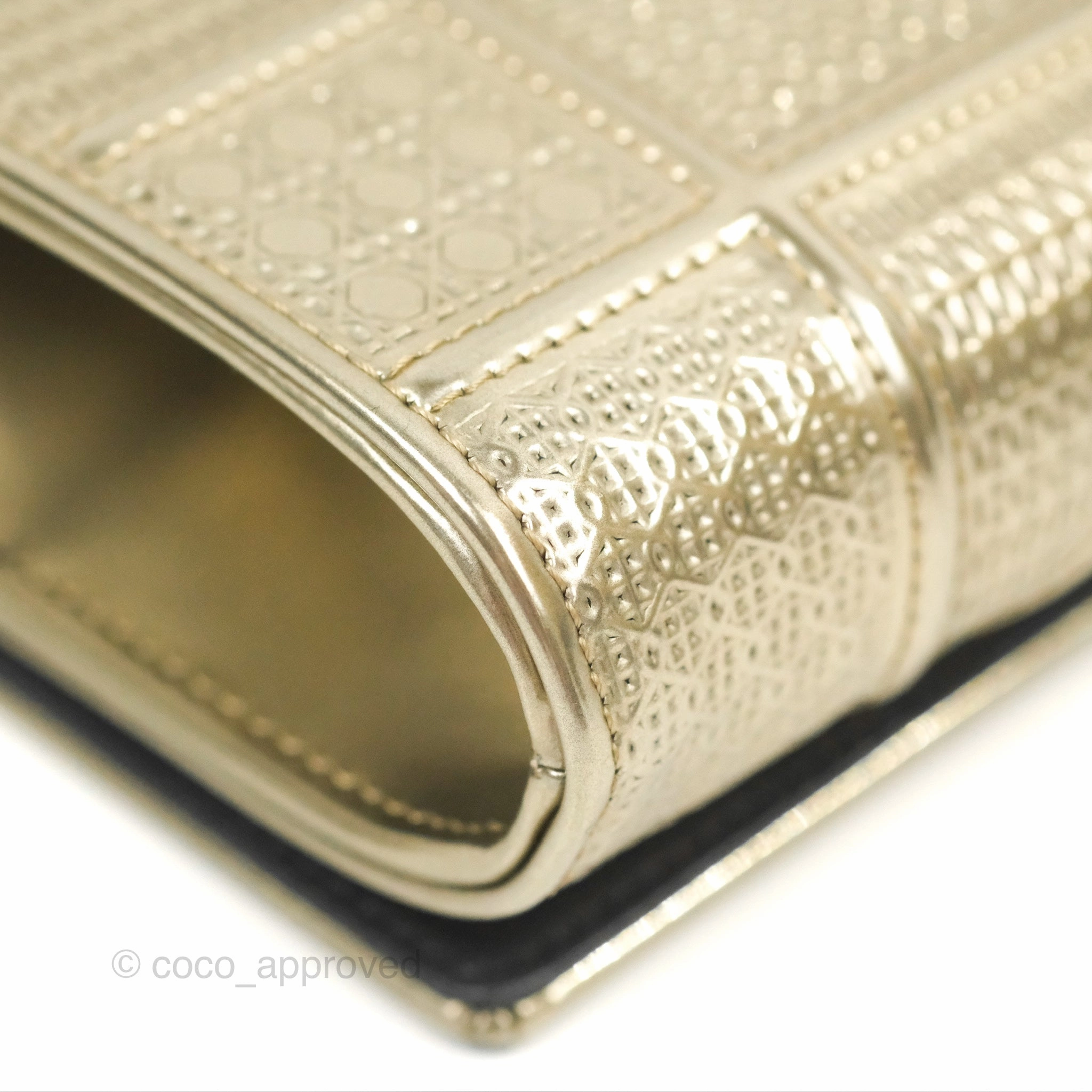 Christian Dior Diorama Clutch with Chain Metallic Gold Gold Hardware