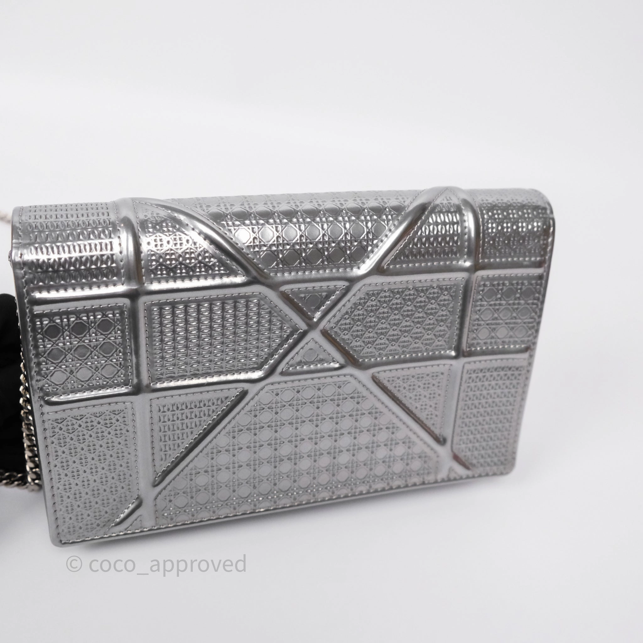 Christian Dior Diorama Wallet on Chain Metallic Silver