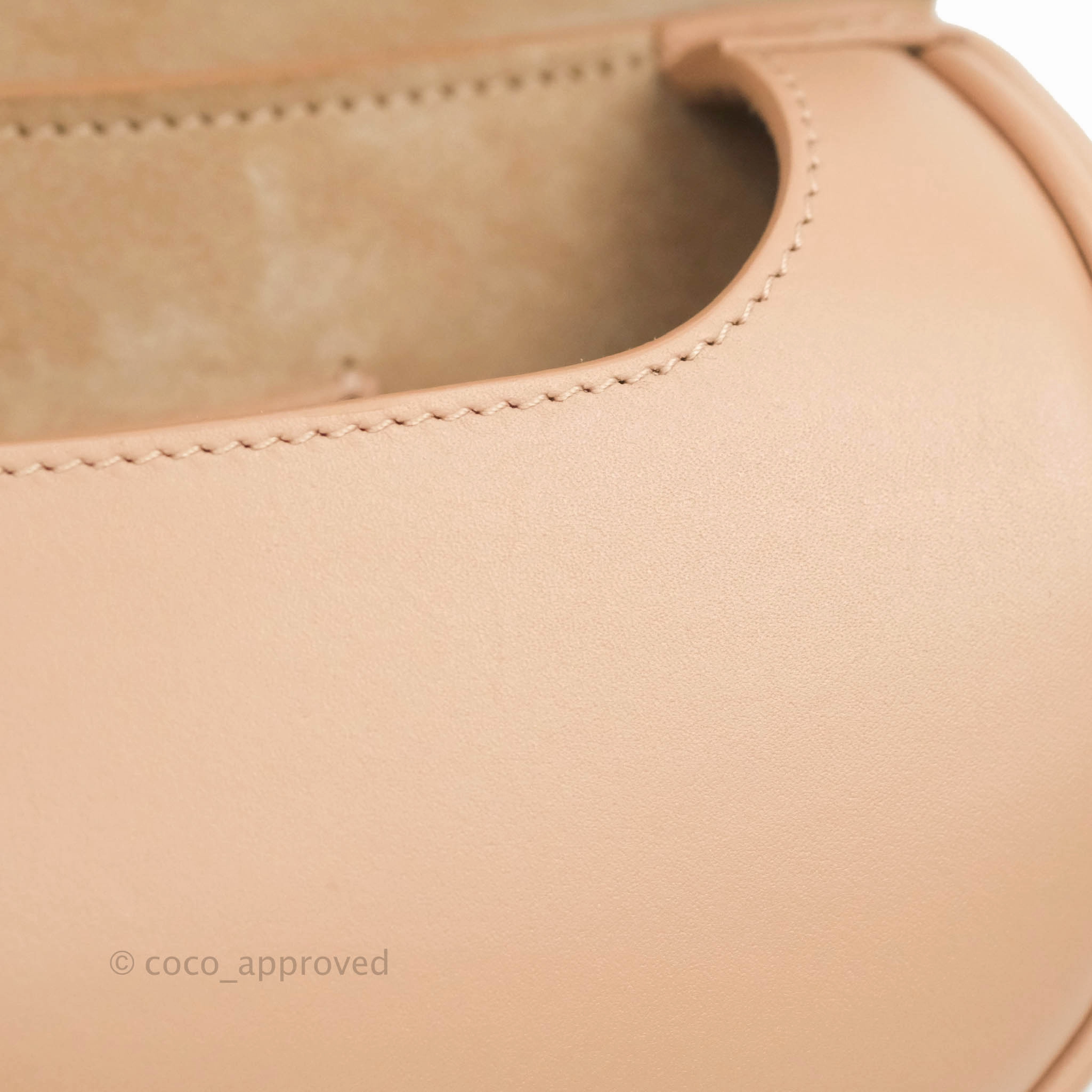 Christian Dior East West Bobby Bag Box Calfskin Beige Gold Hardware