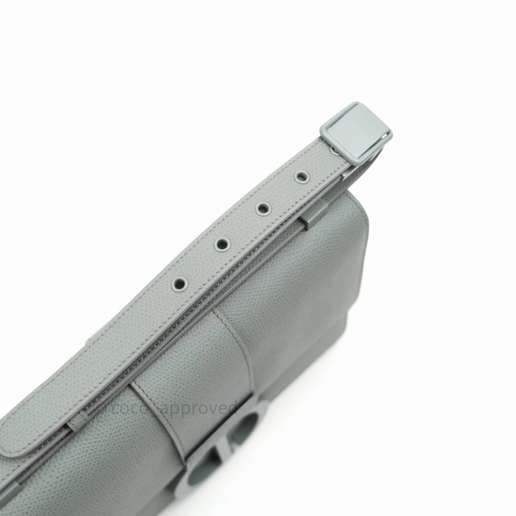 Christian Dior Grained Calfskin Montaigne Flap 30 Ultramatte Gray