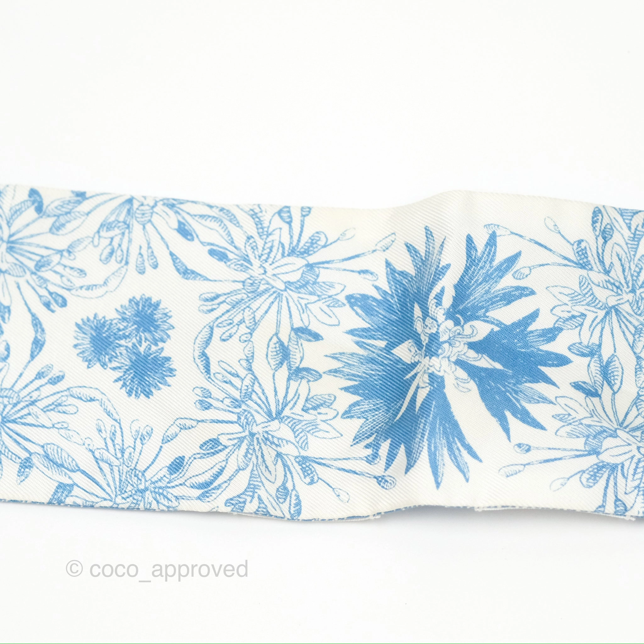Christian Dior Kalidoscope Mitzah Silk Twilly Blue