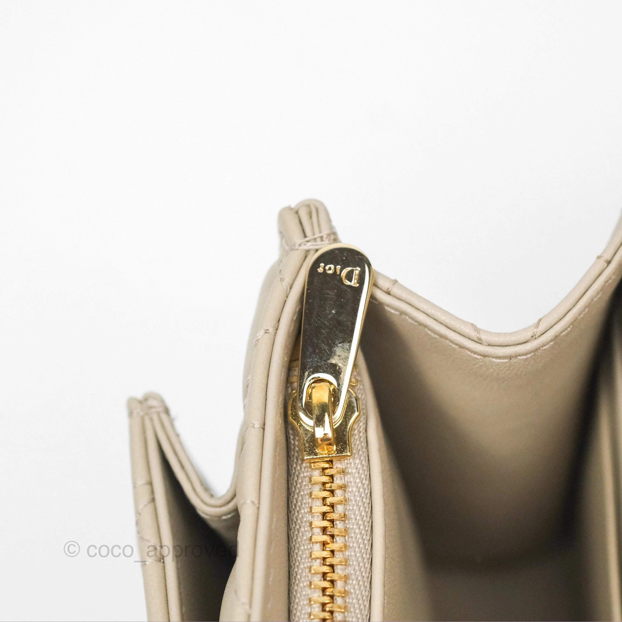 Christian Dior My Dior Daily Chain Pouch Sand-Colored Cannage Lambskin Gold Hardware