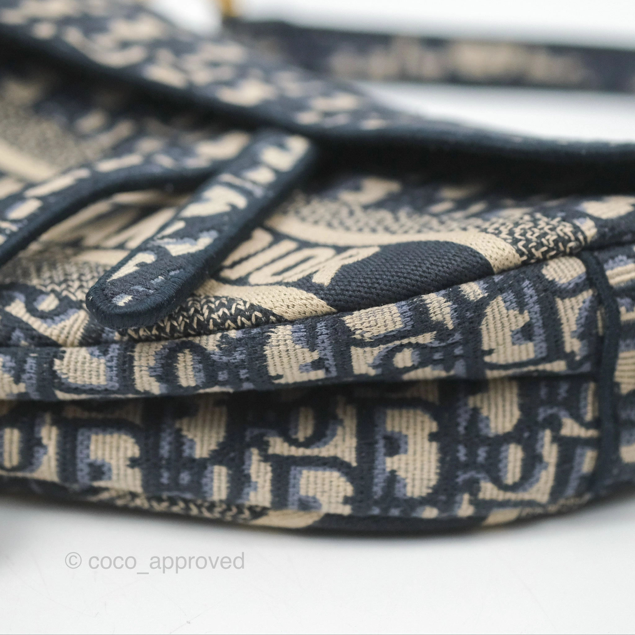 Christian Dior Navy Saddle Bag Dior Oblique Embroidery Gold Hardware