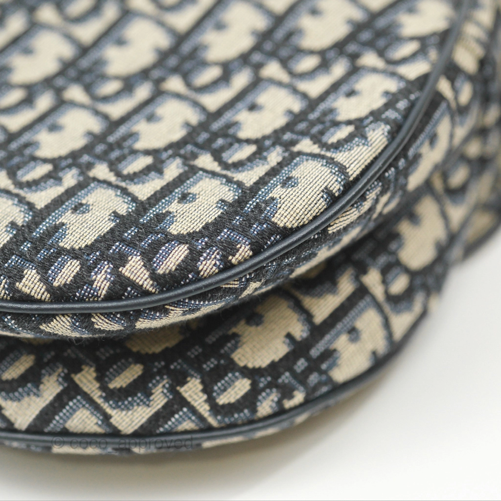 Christian Dior Saddle Bag Navy Dior Oblique Embroidery Gold Hardware