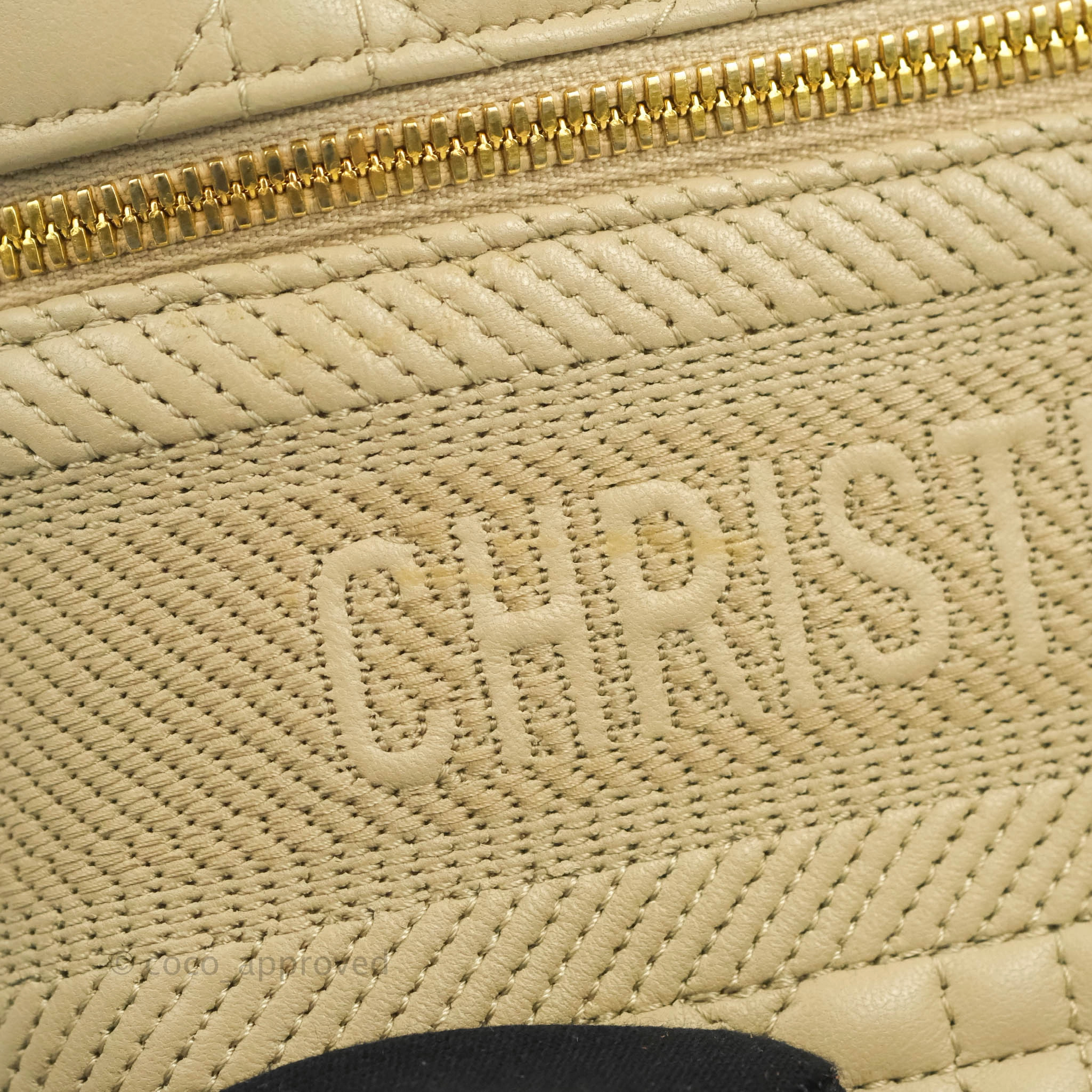 Christian Dior Small Diortravel Vanity Case Beige Lambskin Cannage