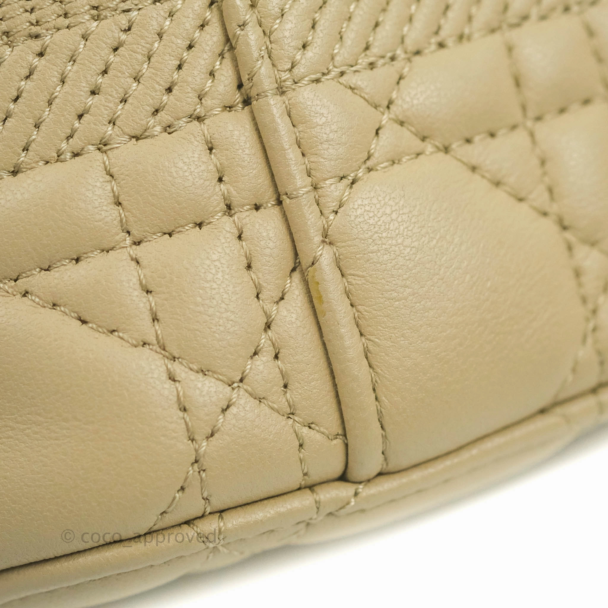 Christian Dior Small Diortravel Vanity Case Beige Lambskin Cannage