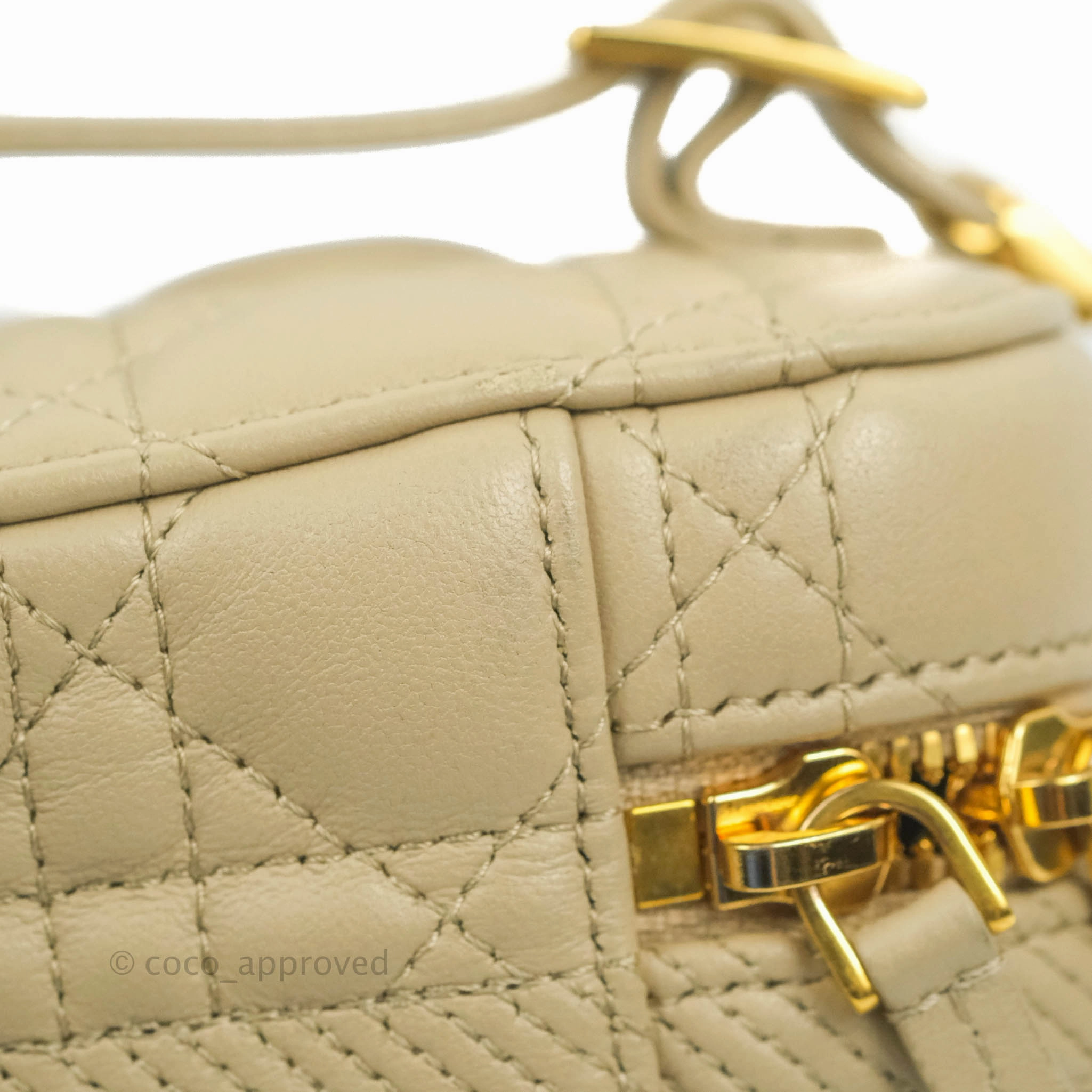 Christian Dior Small Diortravel Vanity Case Beige Lambskin Cannage