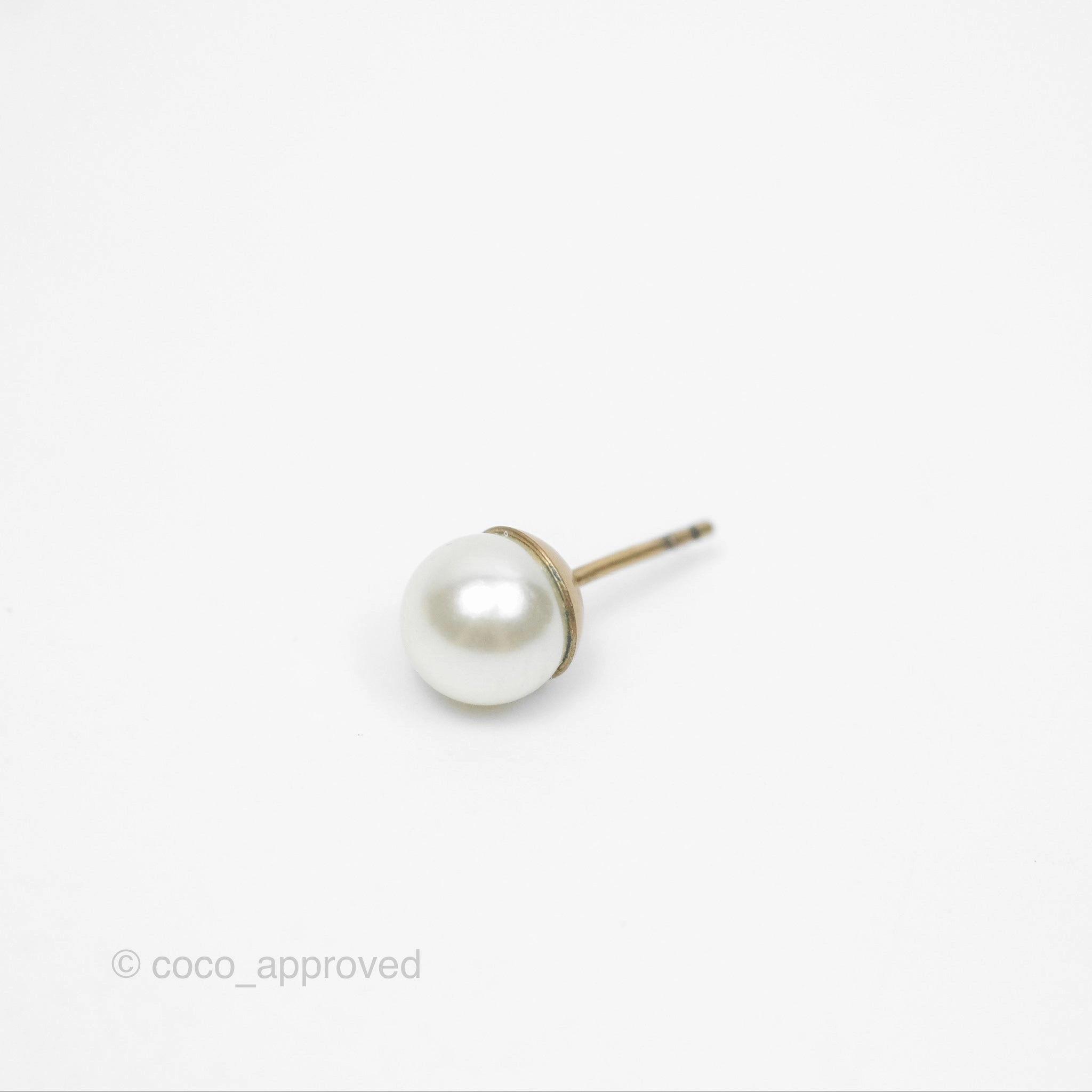 Christian Dior Tribales Pearl CD Earrings Gold Tone