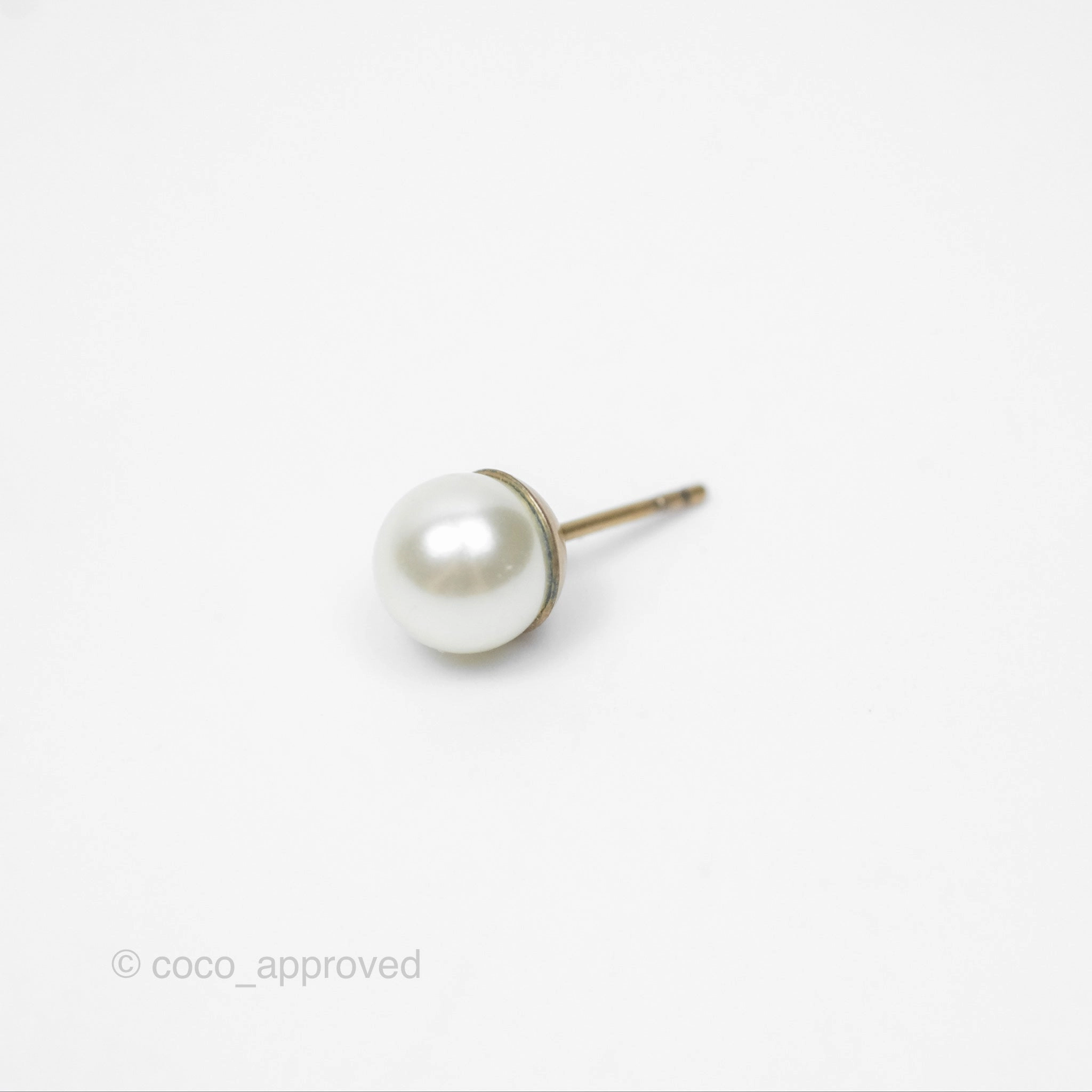 Christian Dior Tribales Pearl CD Earrings Gold Tone