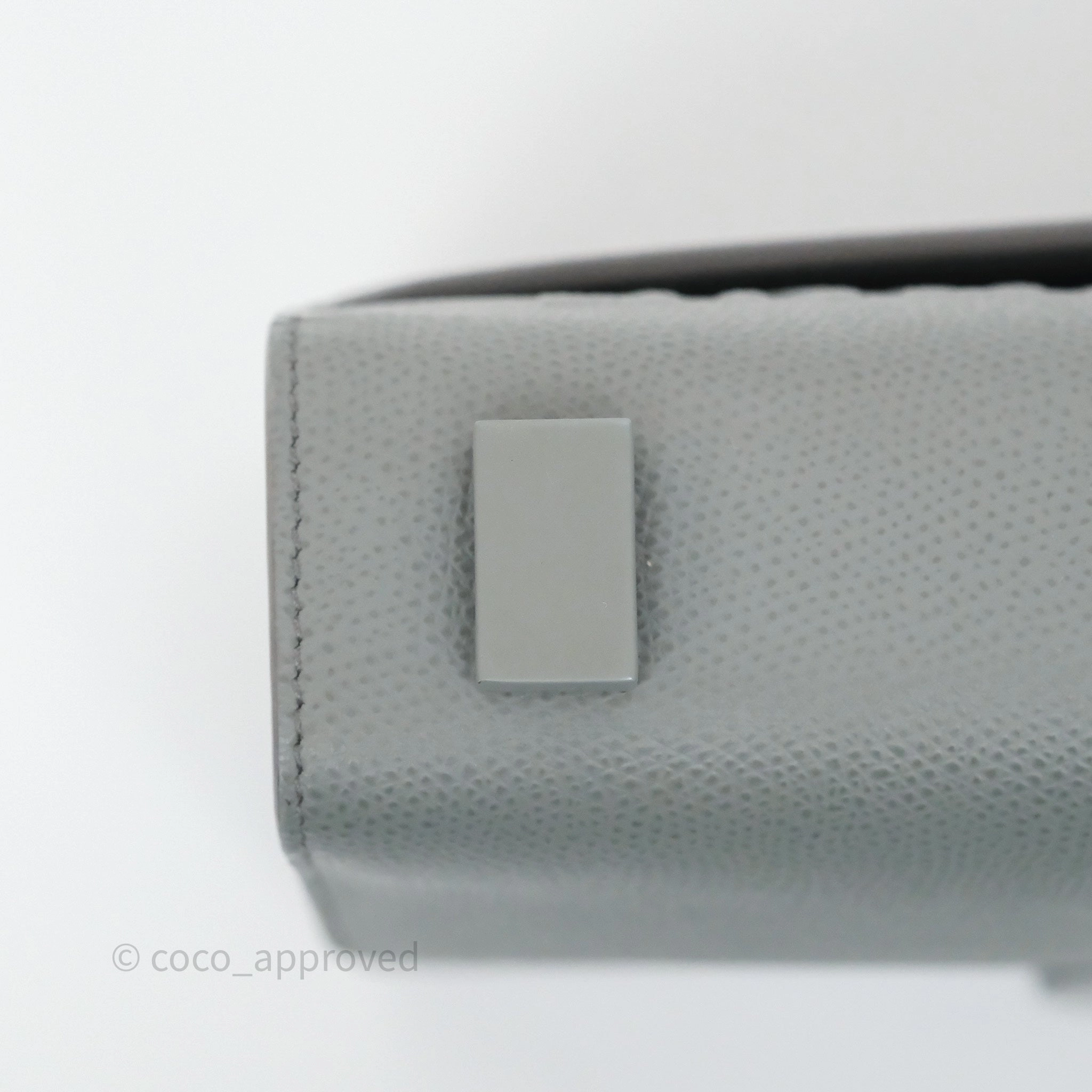 Dior 30 Montaigne Bag Grey Ultra Matte Grained Calfskin