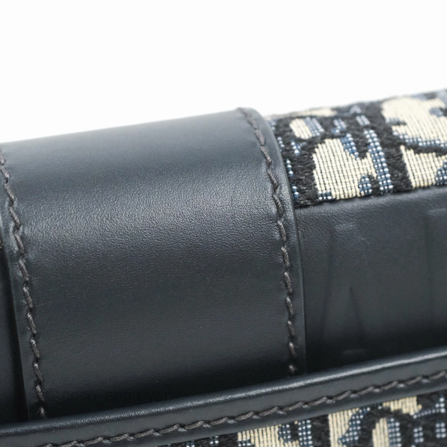 Dior 30 Montaigne Clutch Navy Oblique Canvas